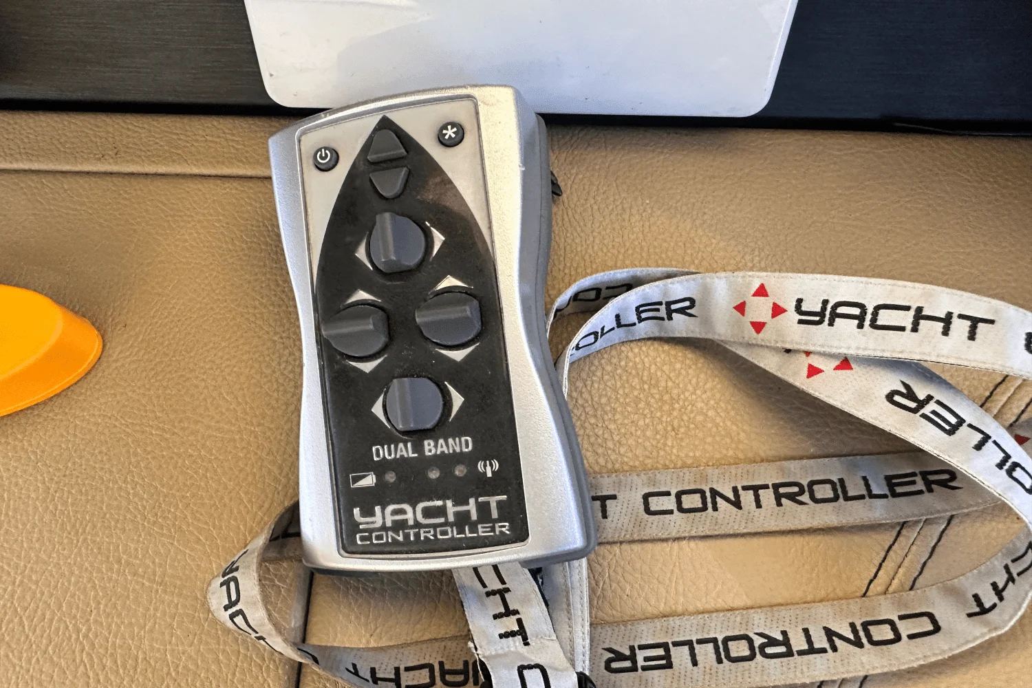 2016 Sea Ray 400 SUNDANCER Image Thumbnail #5