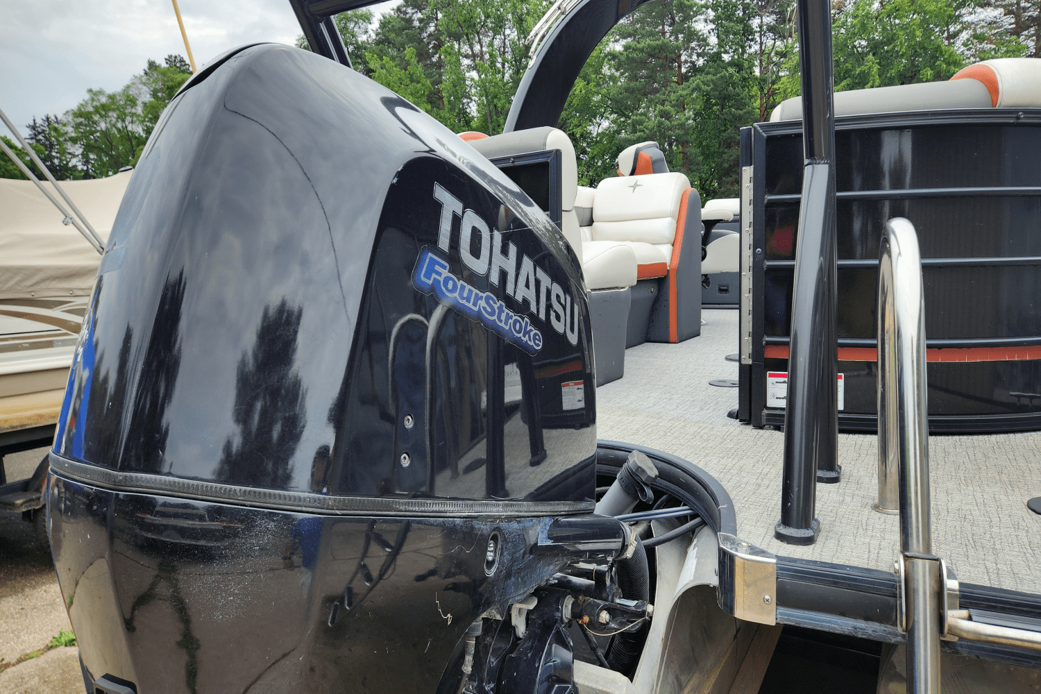 2017 Berkshire 23SRFX ARCH S Image Thumbnail #5