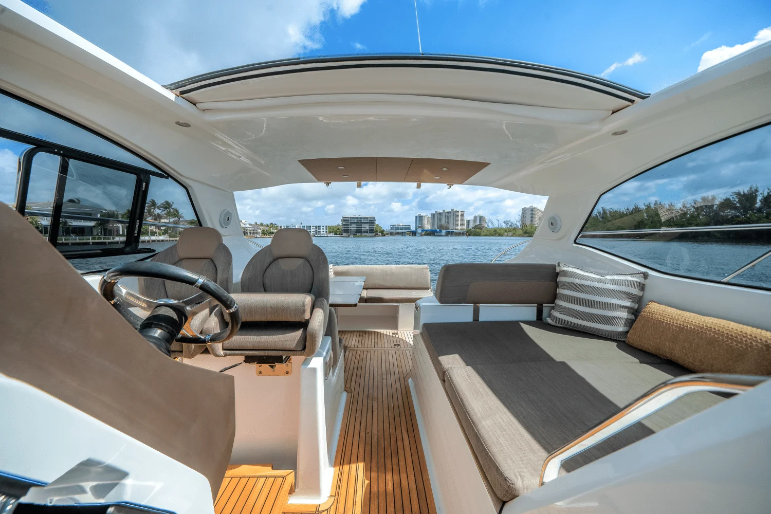 2019 Azimut ATLANTIS 43 Image Thumbnail #16