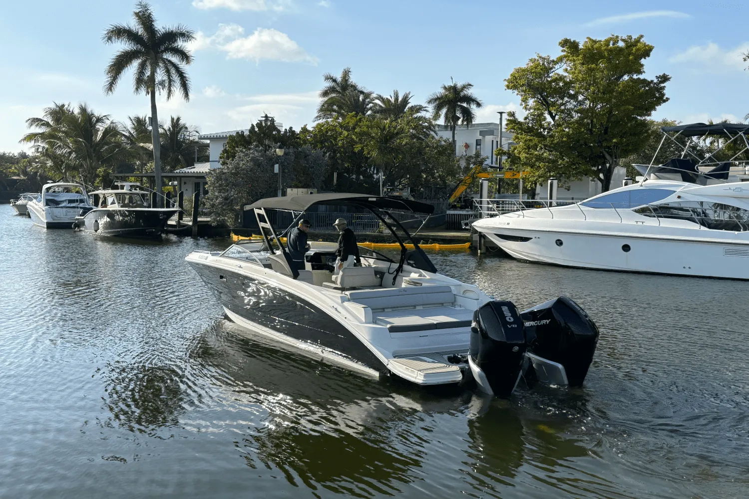 2023 Sea Ray 290 SDX OB Image Thumbnail #0
