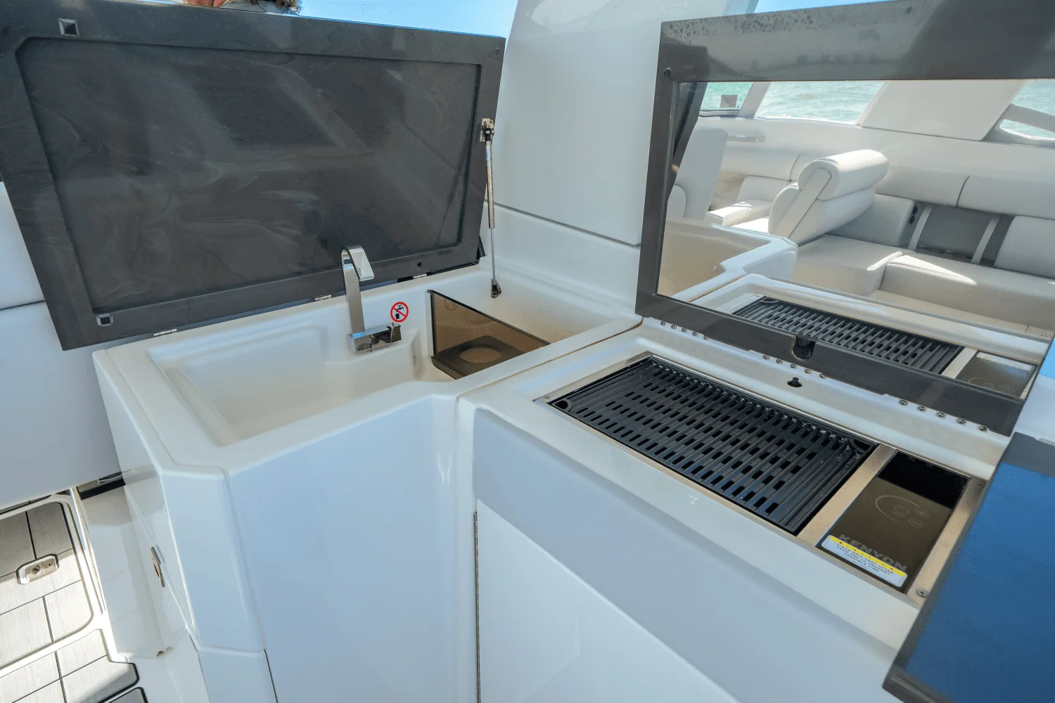 2023 Aviara 36 OB Image Thumbnail #19