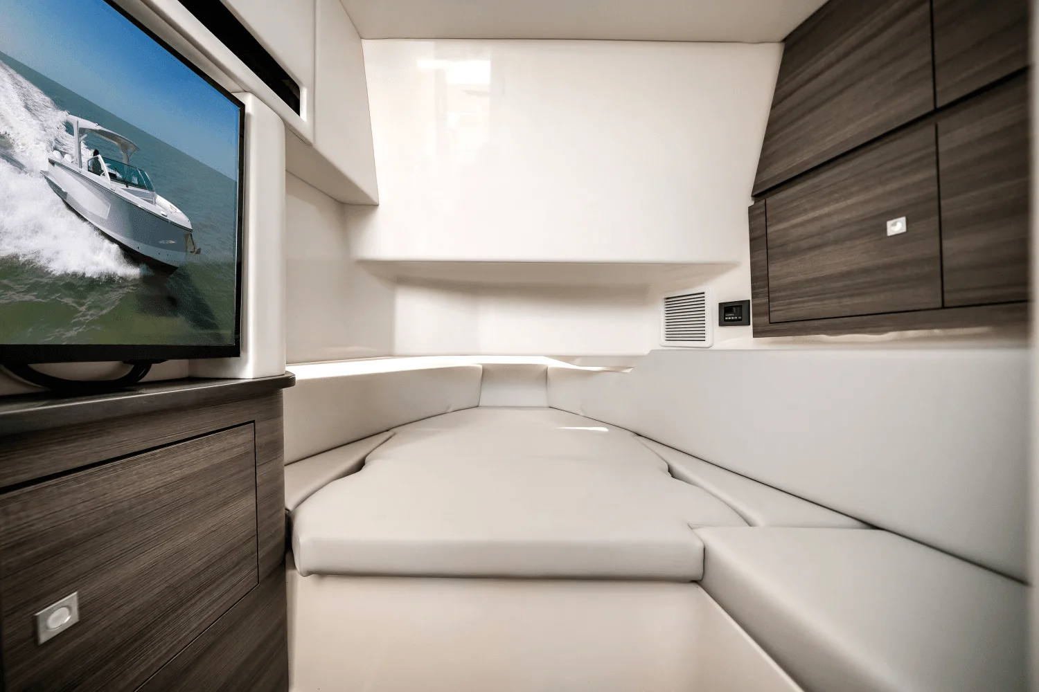 2023 Aviara 36 OB Image Thumbnail #26