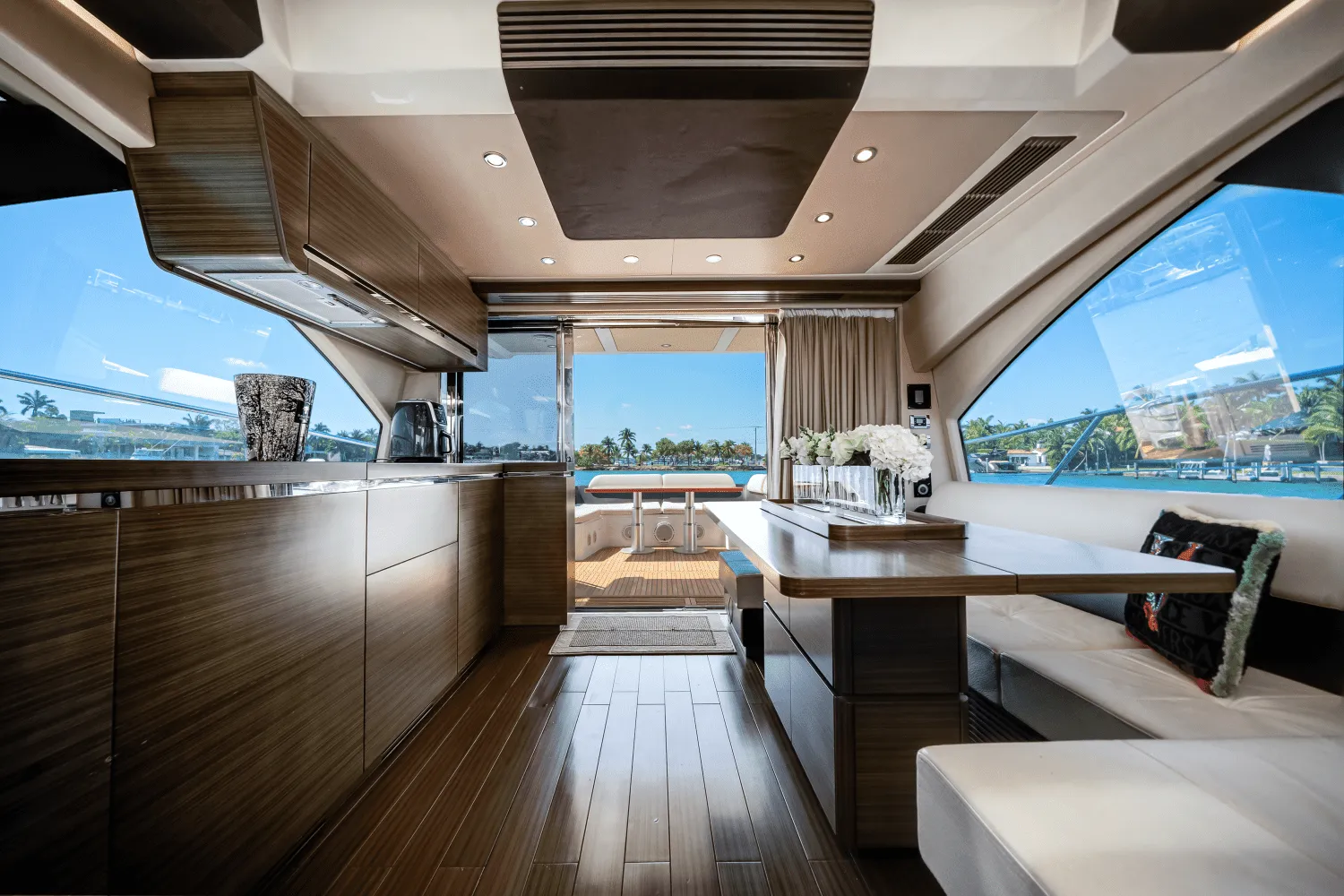 2017 Azimut 55S Image Thumbnail #35