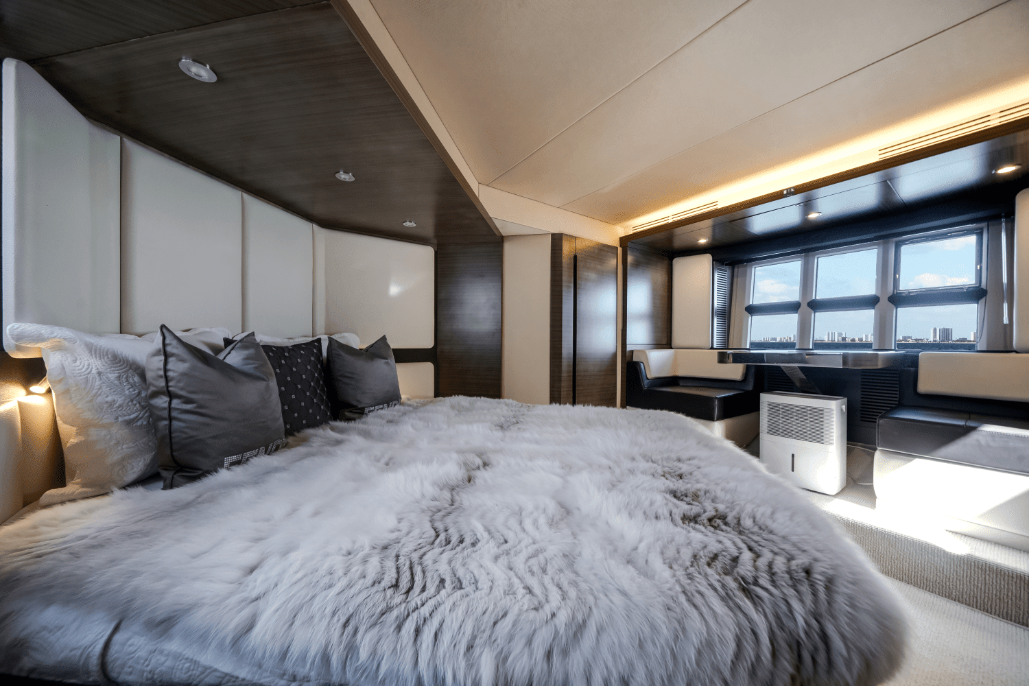 2017 Azimut 55S Image Thumbnail #25