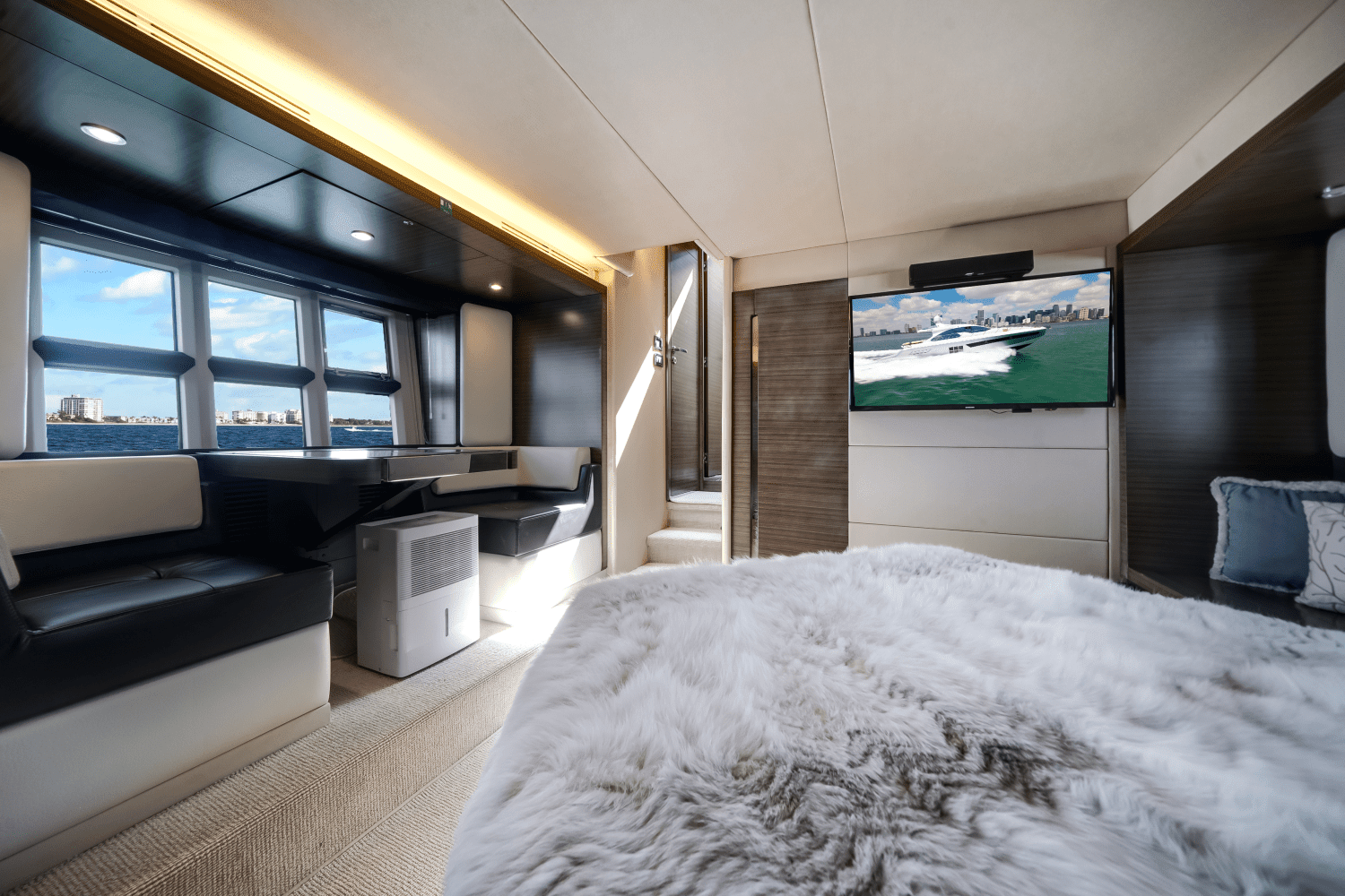 2017 Azimut 55S Image Thumbnail #27