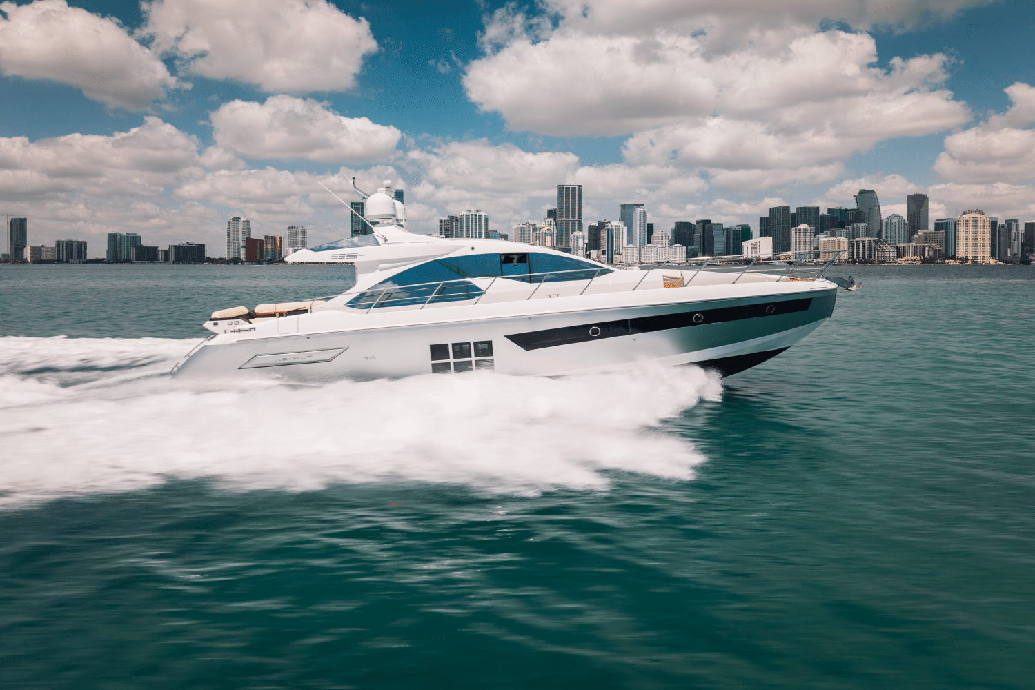 2017 Azimut 55S Image Thumbnail #3