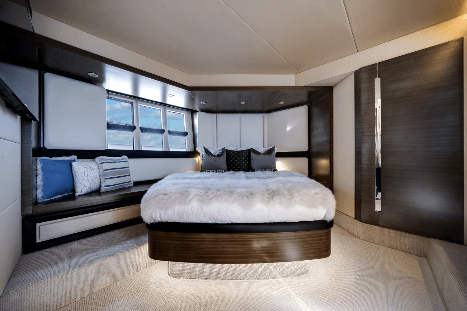 2017 Azimut 55S Image Thumbnail #24