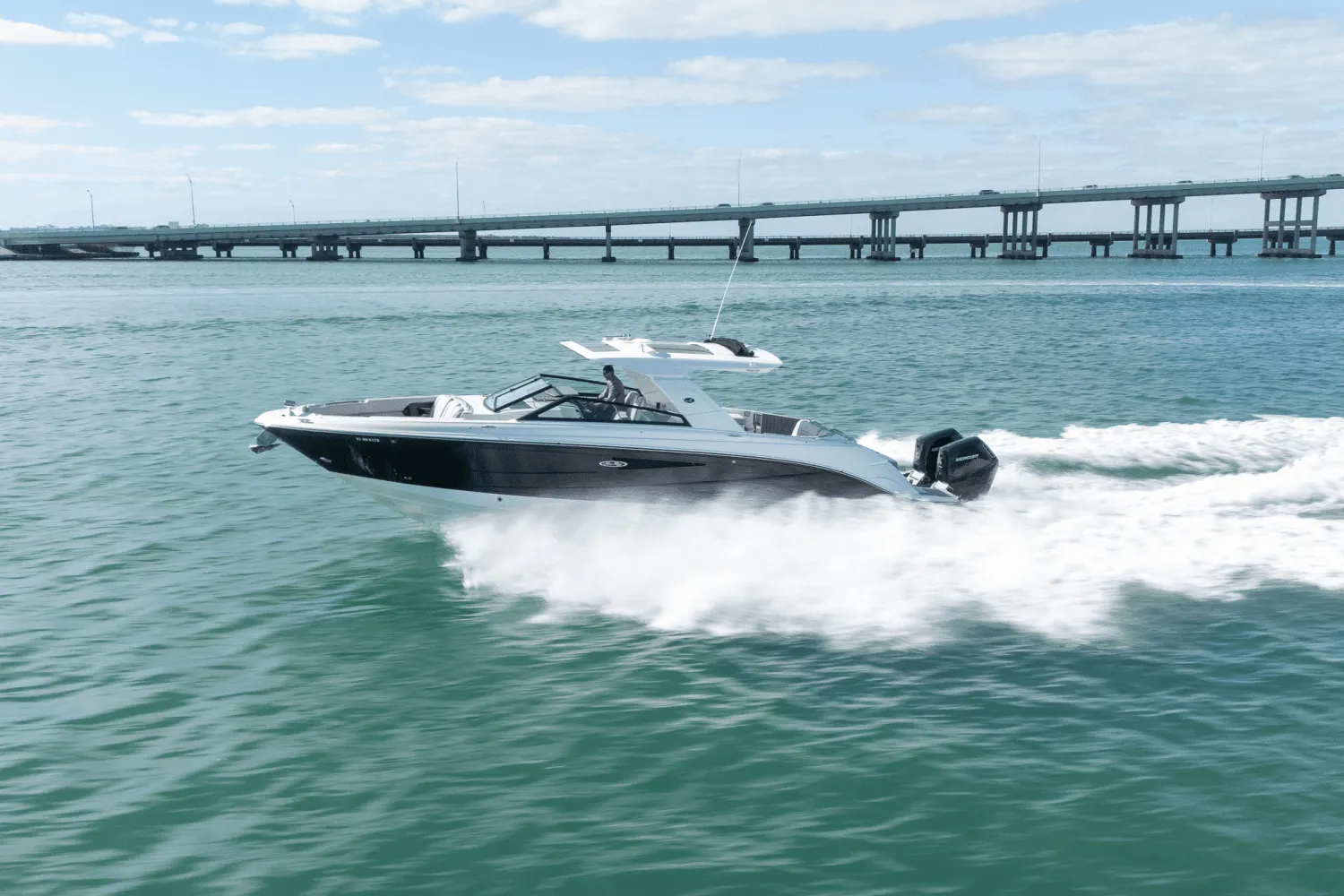 2023 Sea Ray 400 SLX OB Image Thumbnail #0