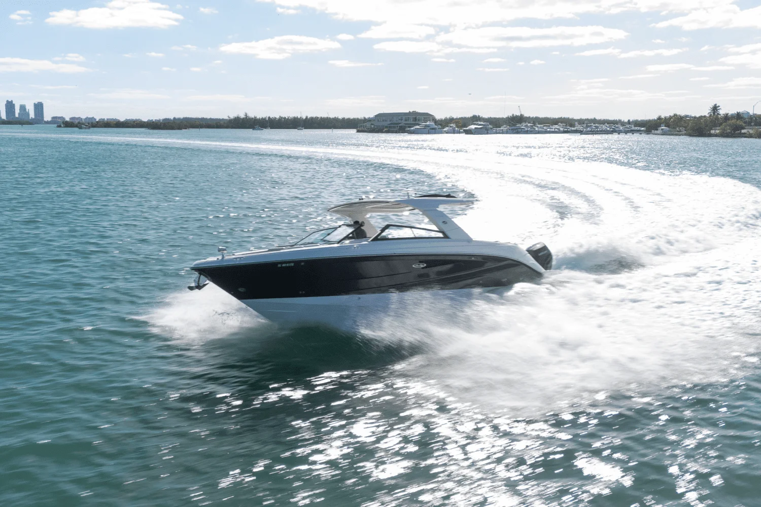 2023 Sea Ray 400 SLX OB Image Thumbnail #11
