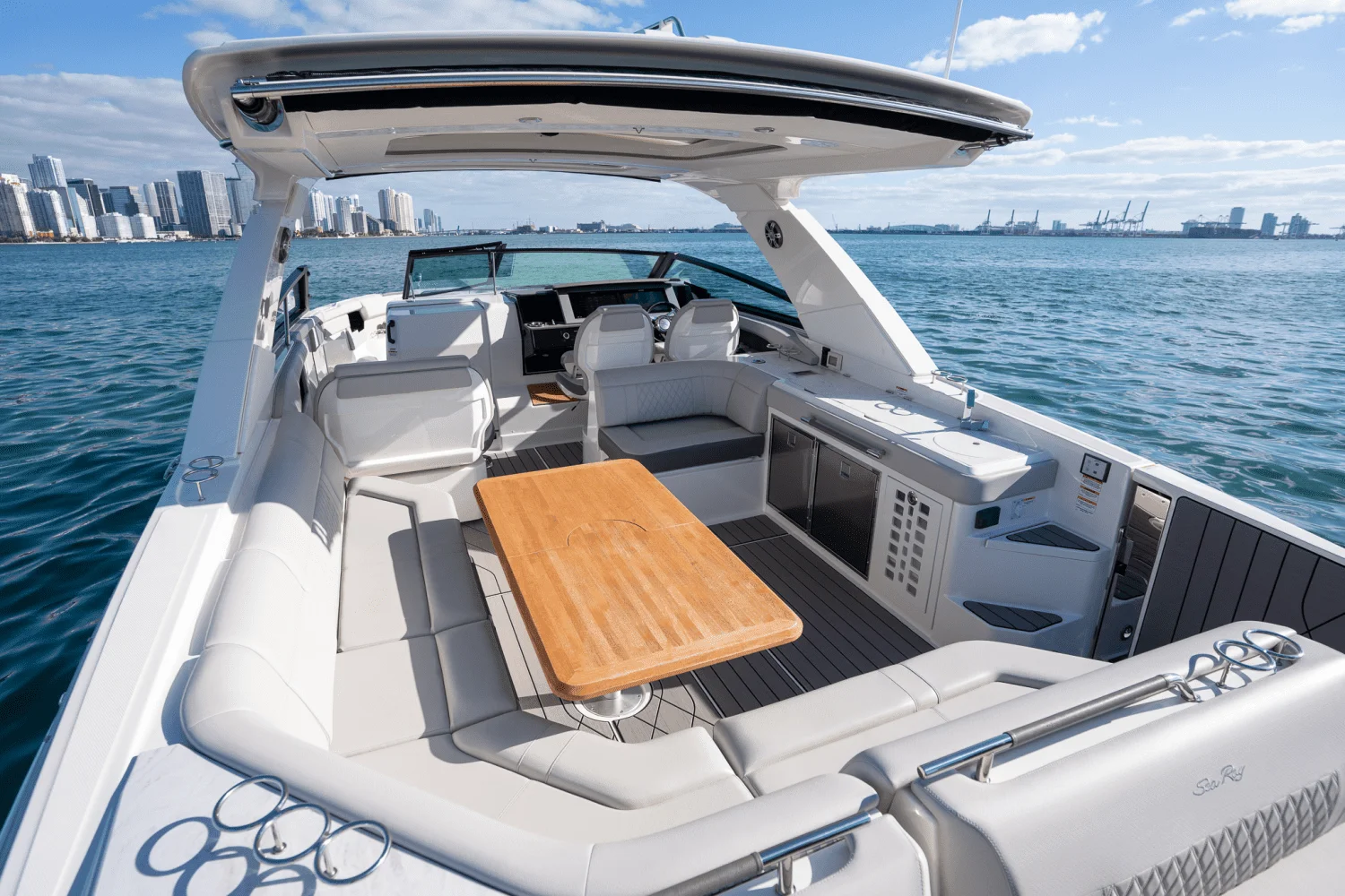 2023 Sea Ray 400 SLX OB Image Thumbnail #29