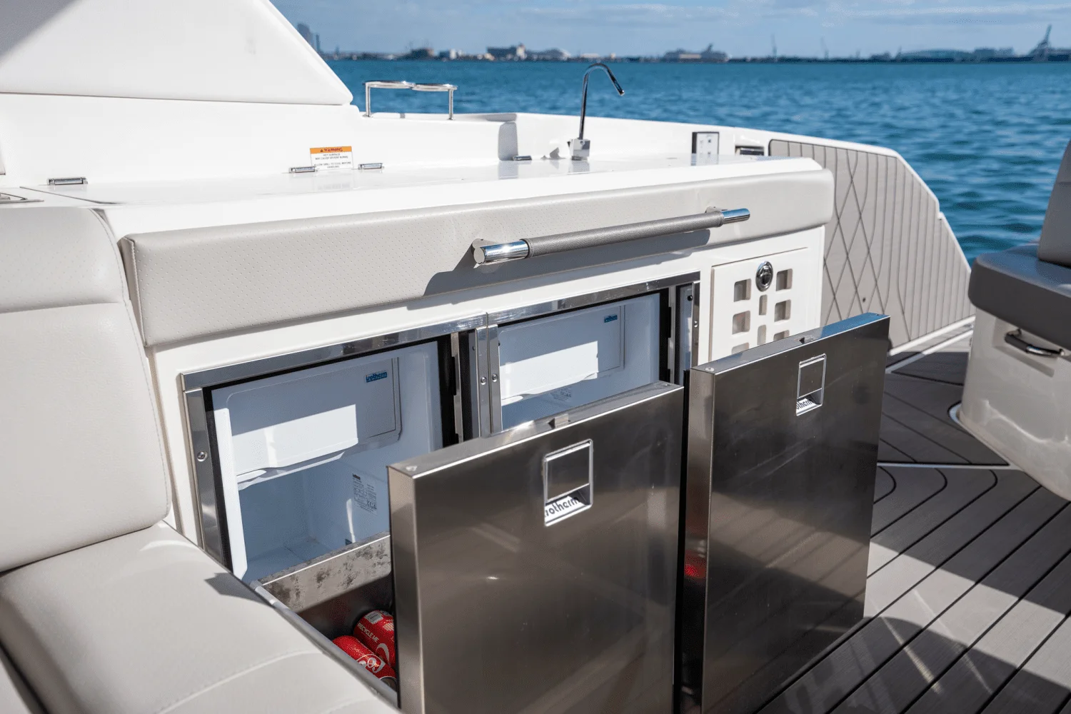 2023 Sea Ray 400 SLX OB Image Thumbnail #41