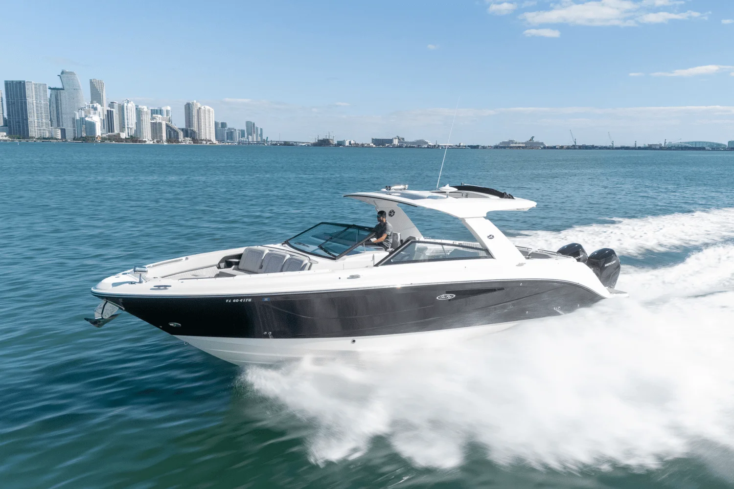 2023 Sea Ray 400 SLX OB Image Thumbnail #10