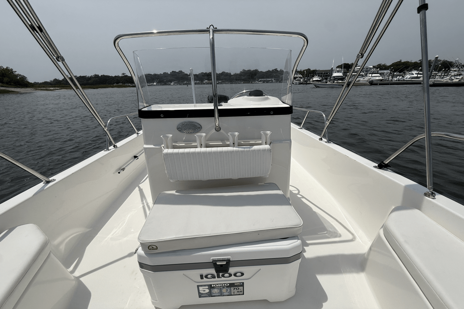2018 Boston Whaler 190 Montauk Image Thumbnail #13