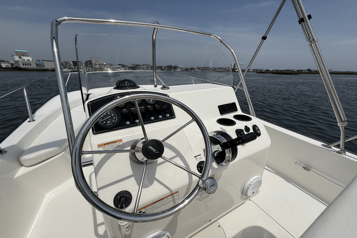 2018 Boston Whaler 190 Montauk Image Thumbnail #7