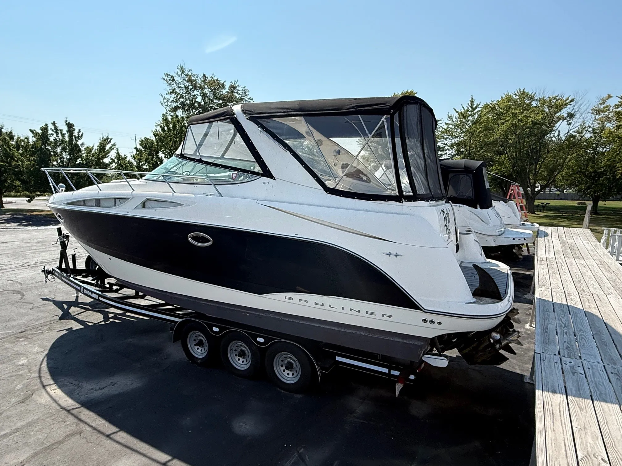 2008 Bayliner 320SB Image Thumbnail #3