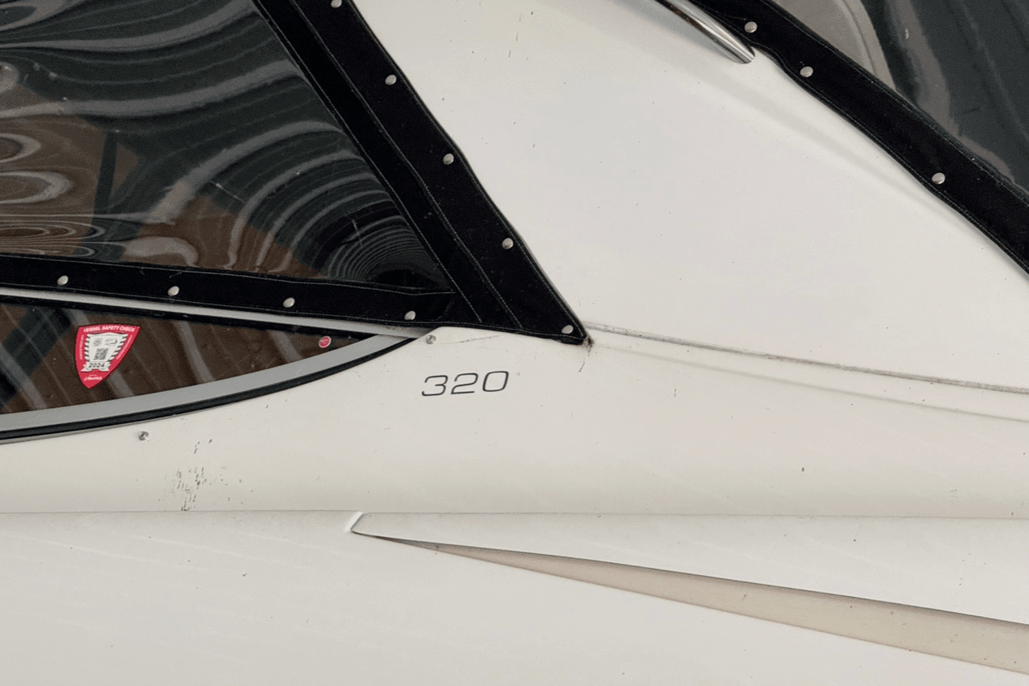 2008 Bayliner 320SB Image Thumbnail #3