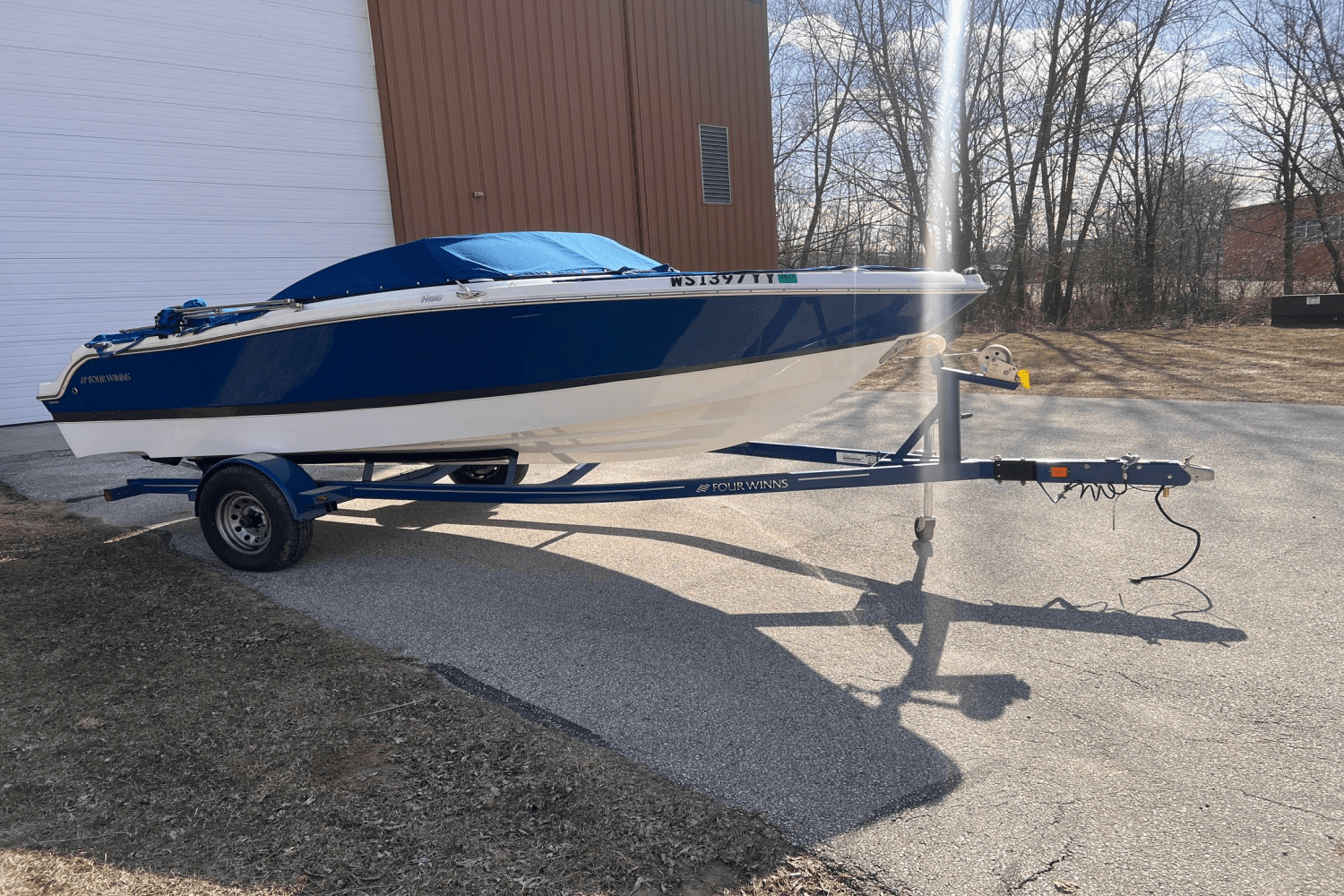2021 Four Winns 190H Image Thumbnail #9