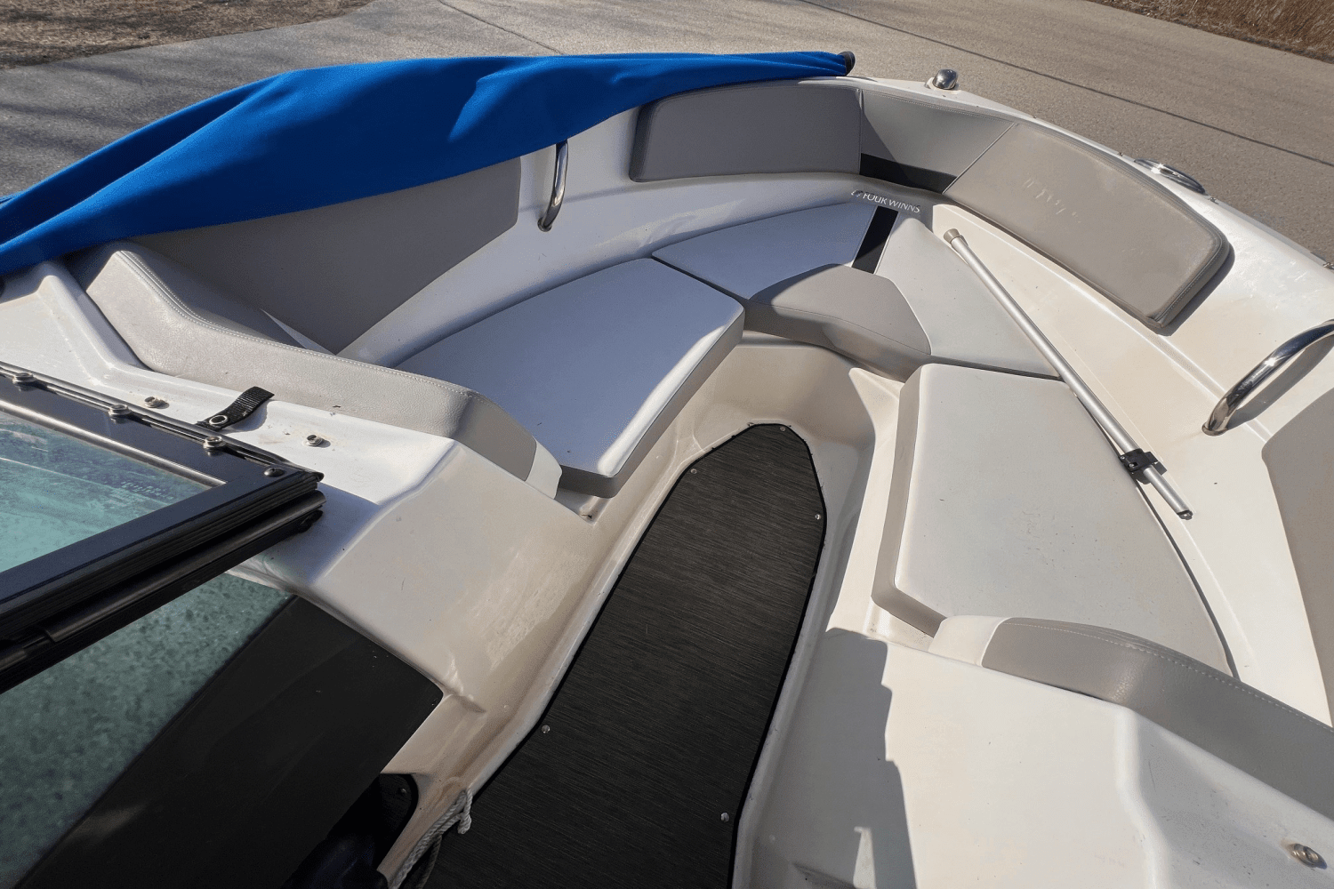 2021 Four Winns 190H Image Thumbnail #17