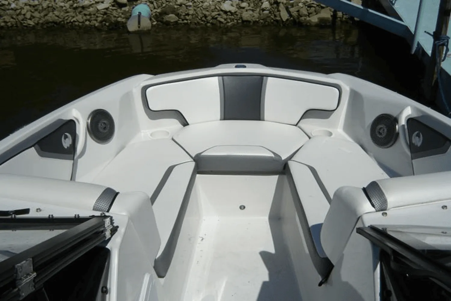 2019 Scarab 195 G Image Thumbnail #5