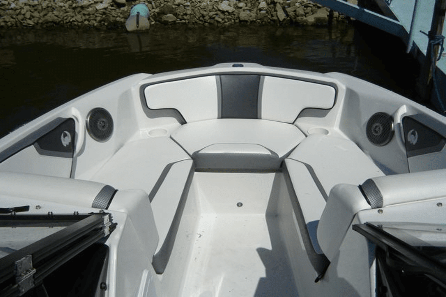 2019 Scarab 195 G Image Thumbnail #5