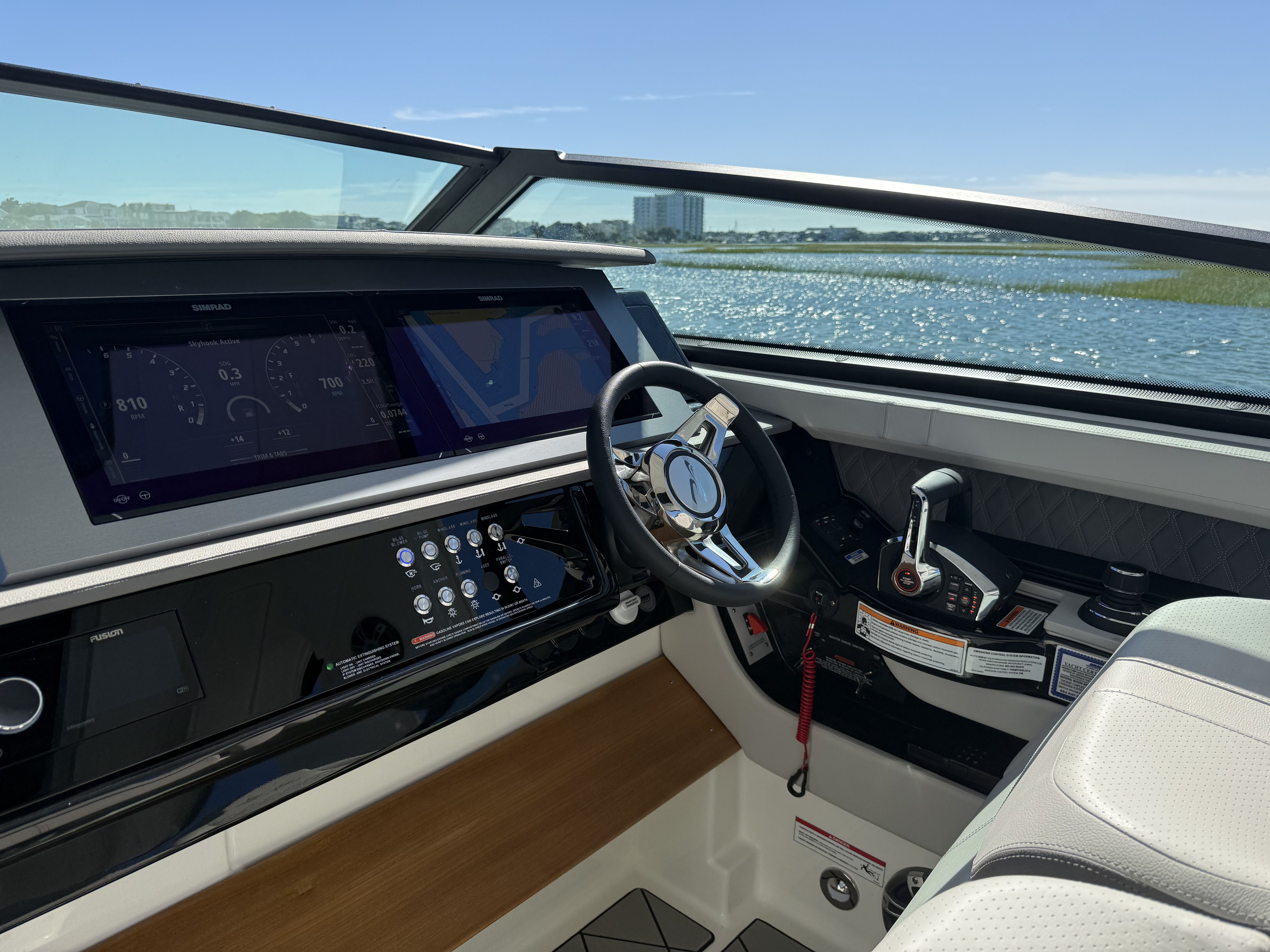 2026 Sea Ray SLX 400 Outboard Image Thumbnail #16