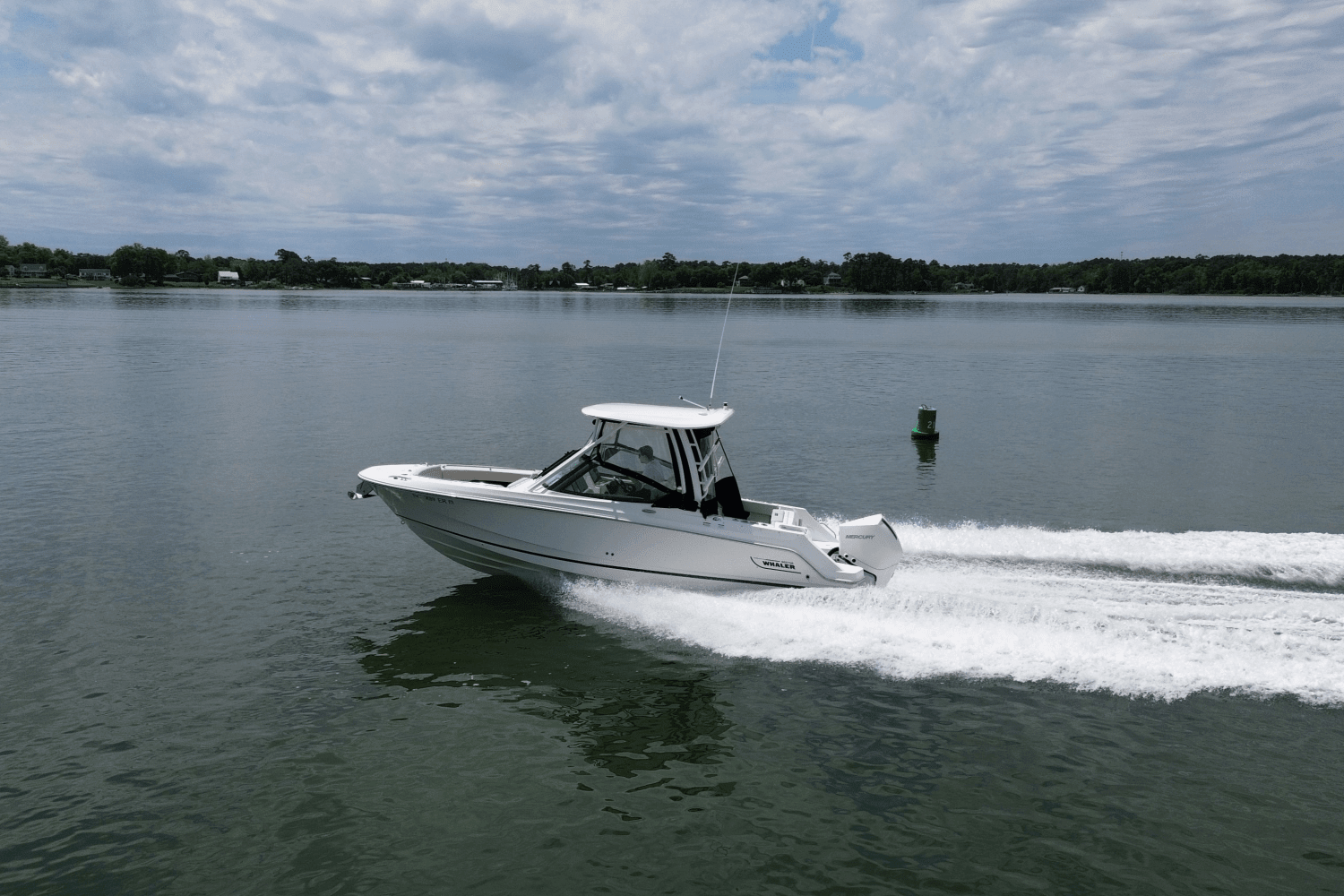 2021 Boston Whaler 240 VANTAGE Image Thumbnail #11