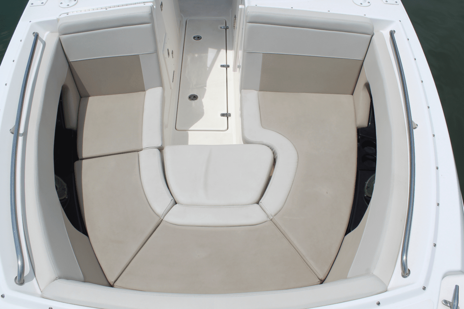 2021 Boston Whaler 240 VANTAGE Image Thumbnail #37