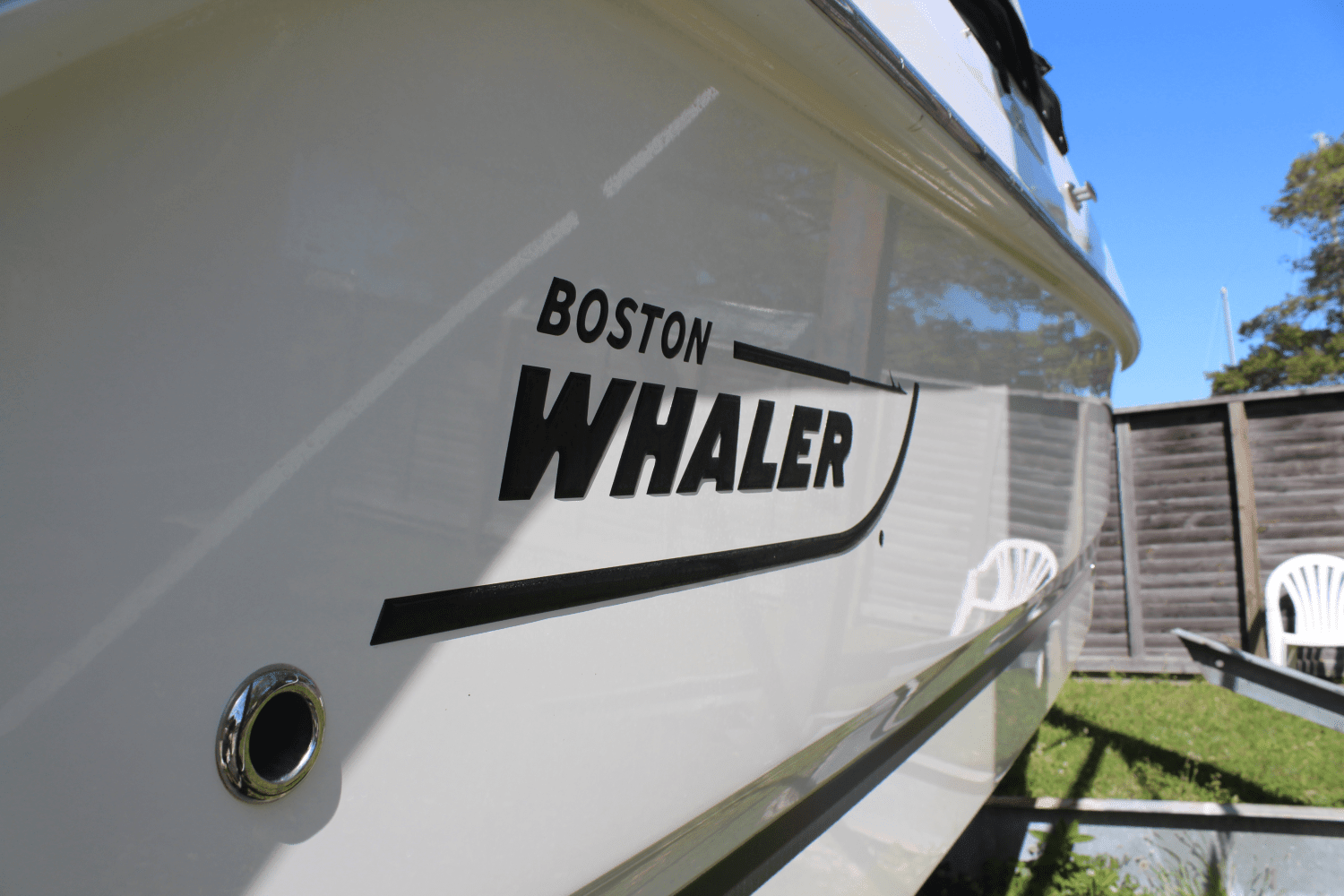 2021 Boston Whaler 240 VANTAGE Image Thumbnail #16
