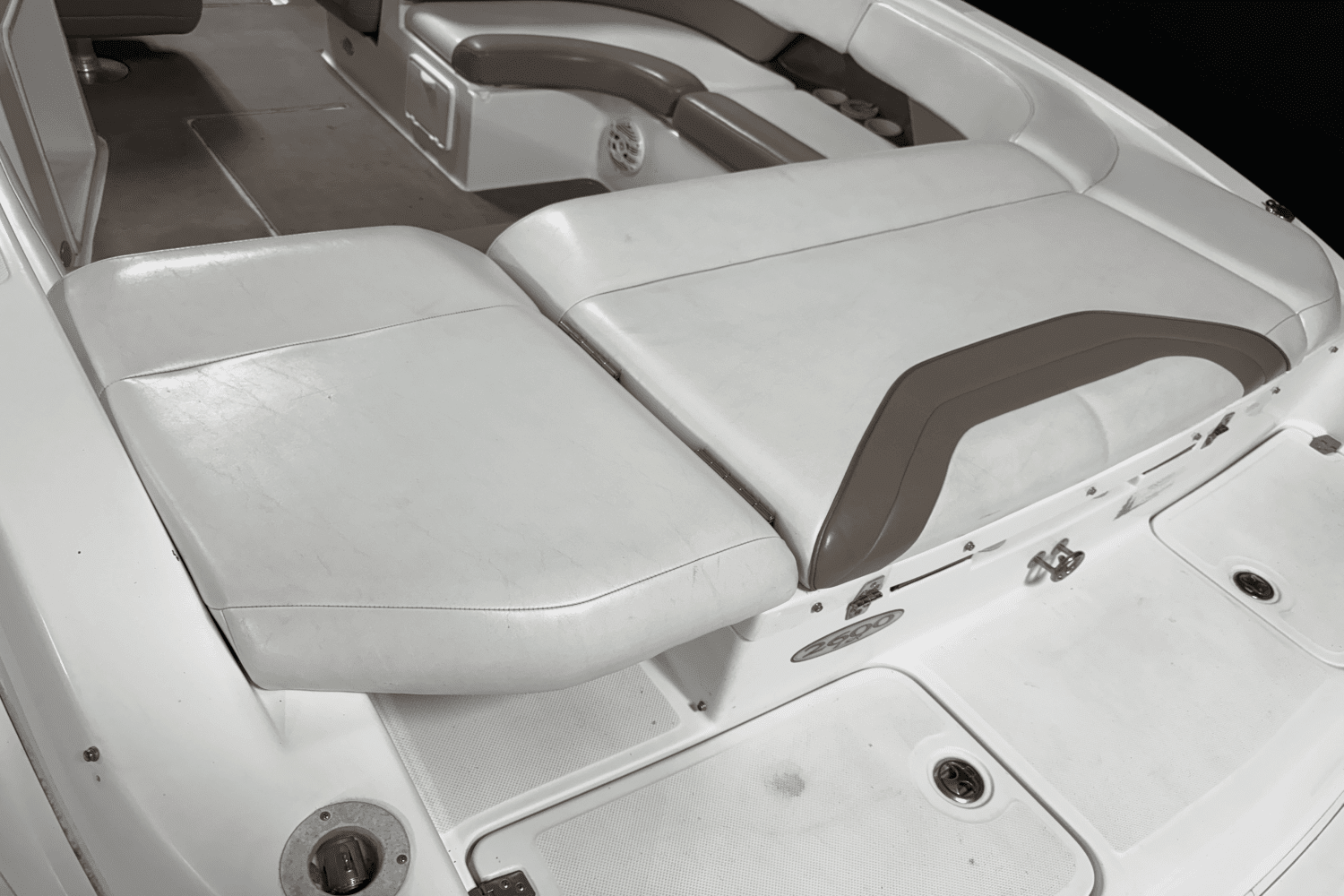2003 Regal 2600 Image Thumbnail #21