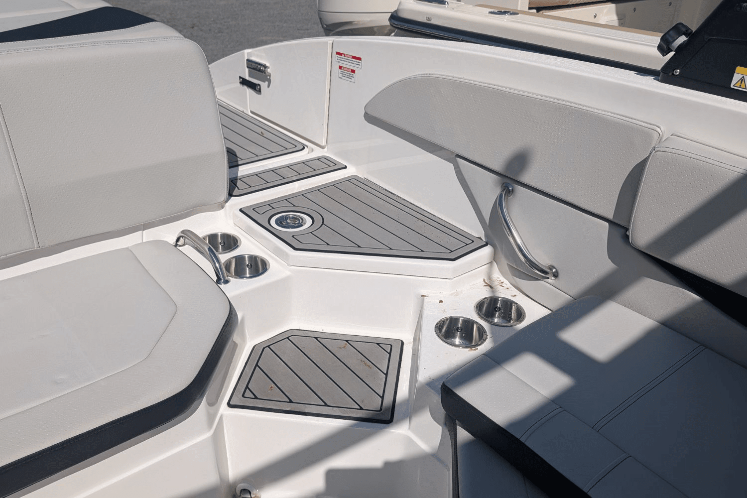 2022 Sea Ray 21 SPX Image Thumbnail #13