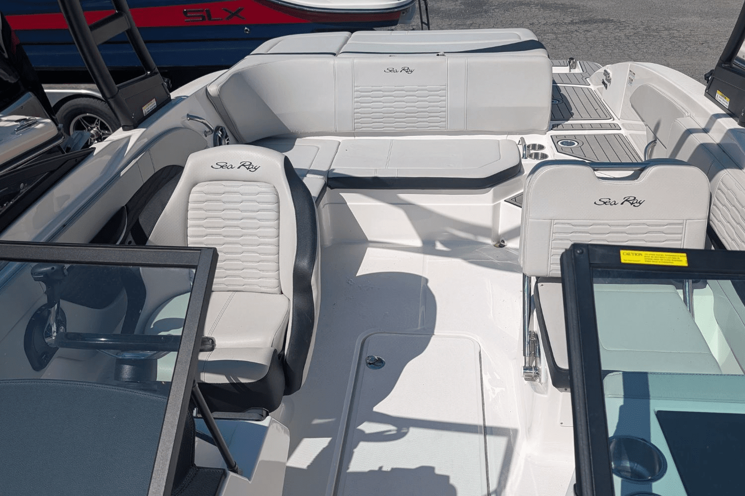 2022 Sea Ray 21 SPX Image Thumbnail #12