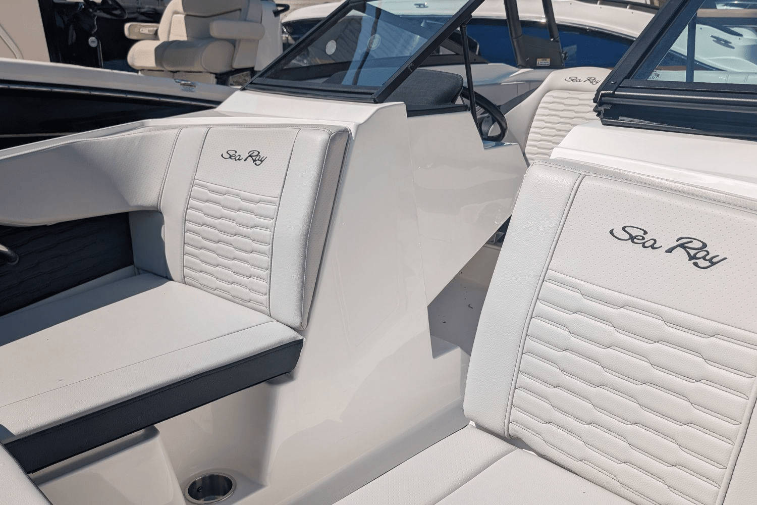 2022 Sea Ray 21 SPX Image Thumbnail #23
