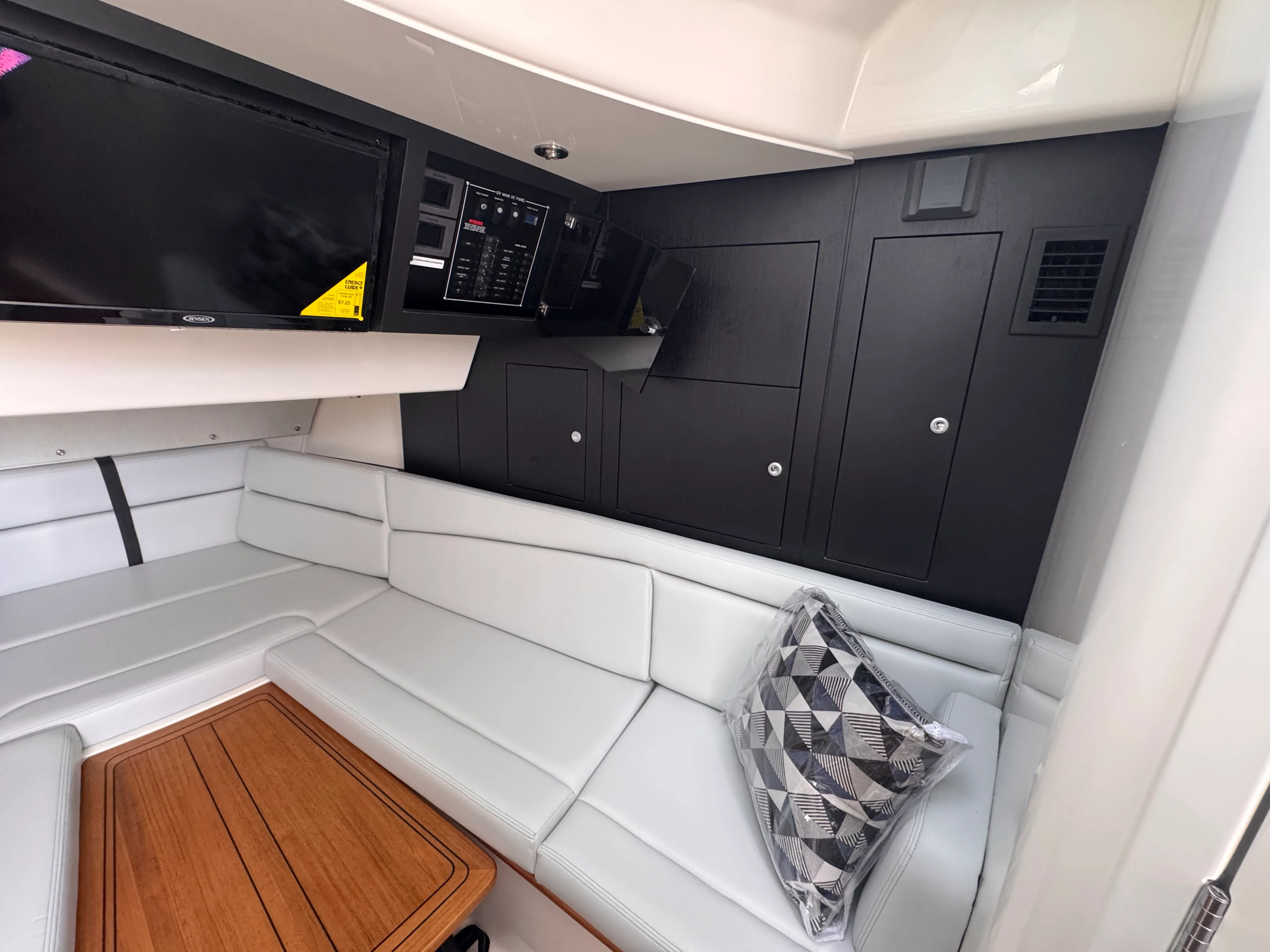 2026 Boston Whaler 380 Realm Image Thumbnail #29