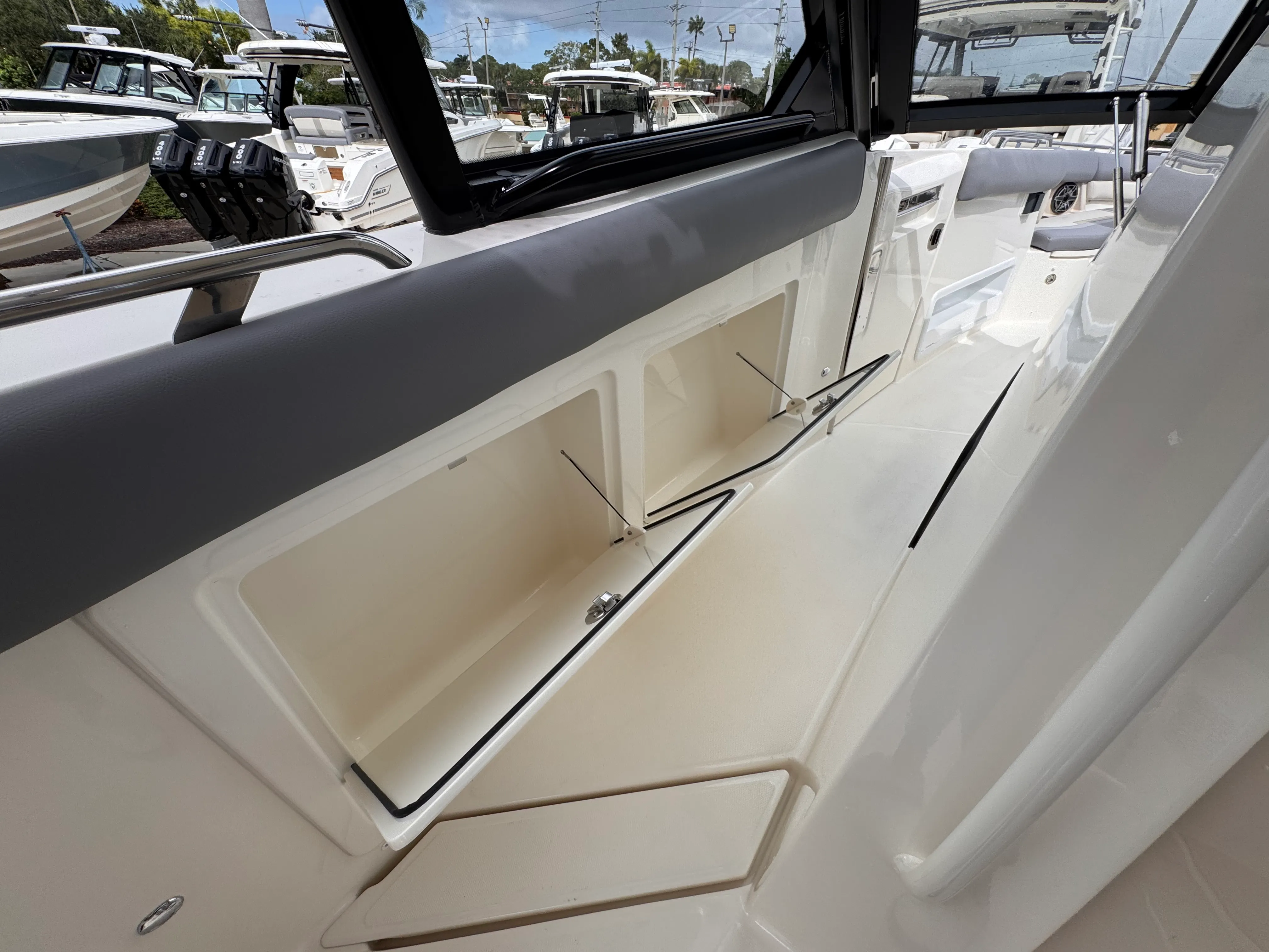 2026 Boston Whaler 380 Realm Image Thumbnail #21