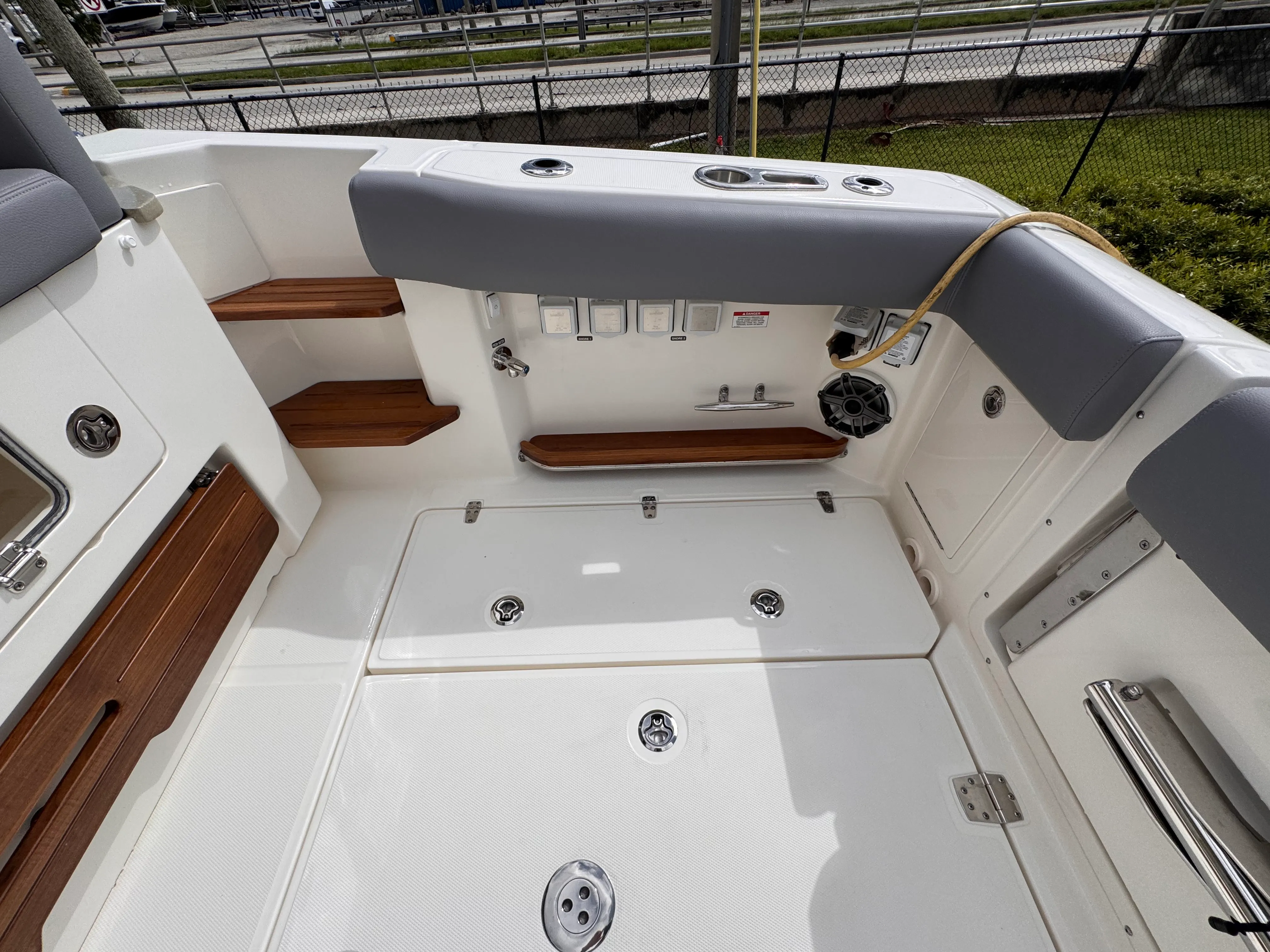 2026 Boston Whaler 380 Realm Image Thumbnail #4