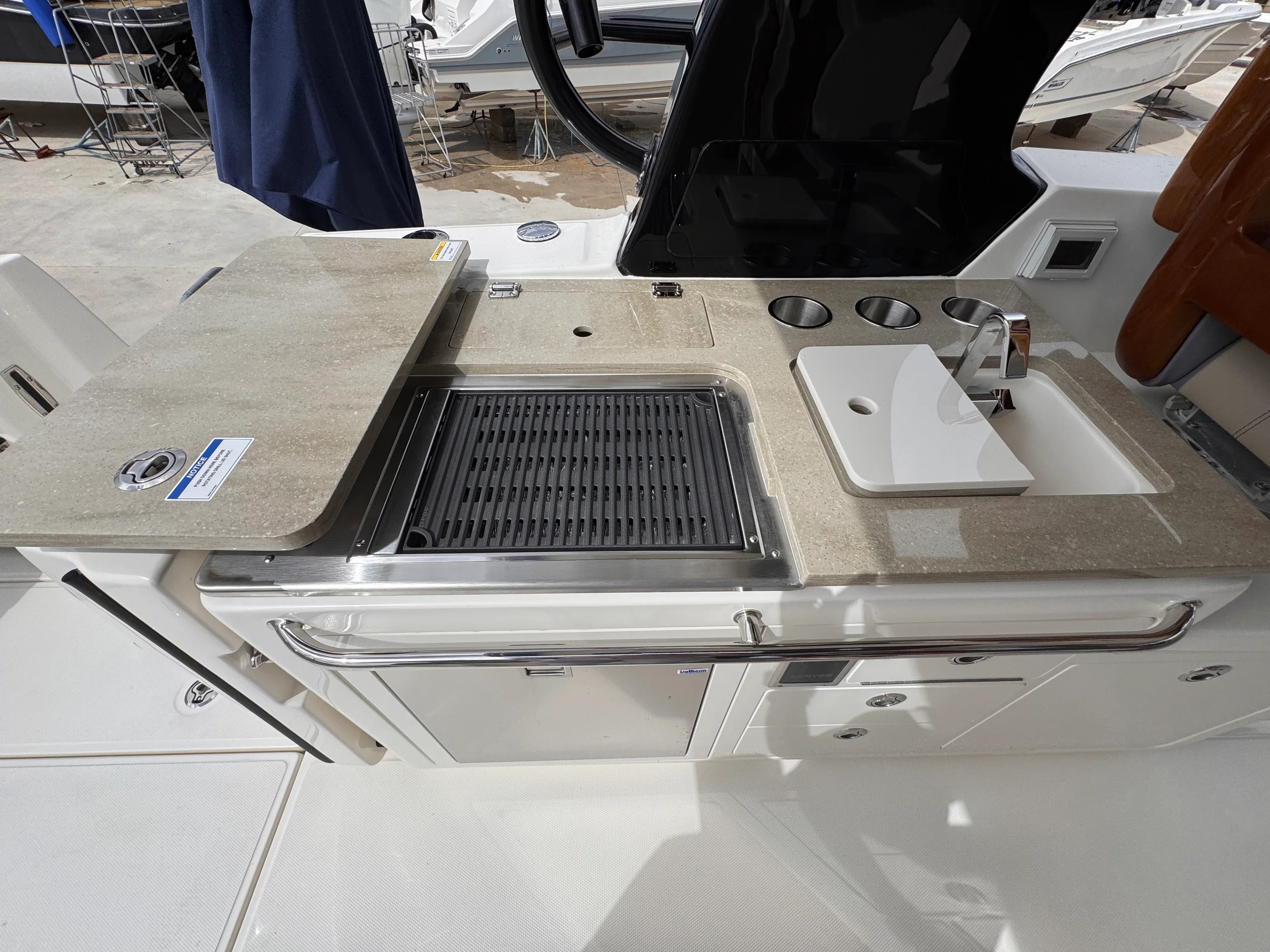 2026 Boston Whaler 380 Realm Image Thumbnail #14