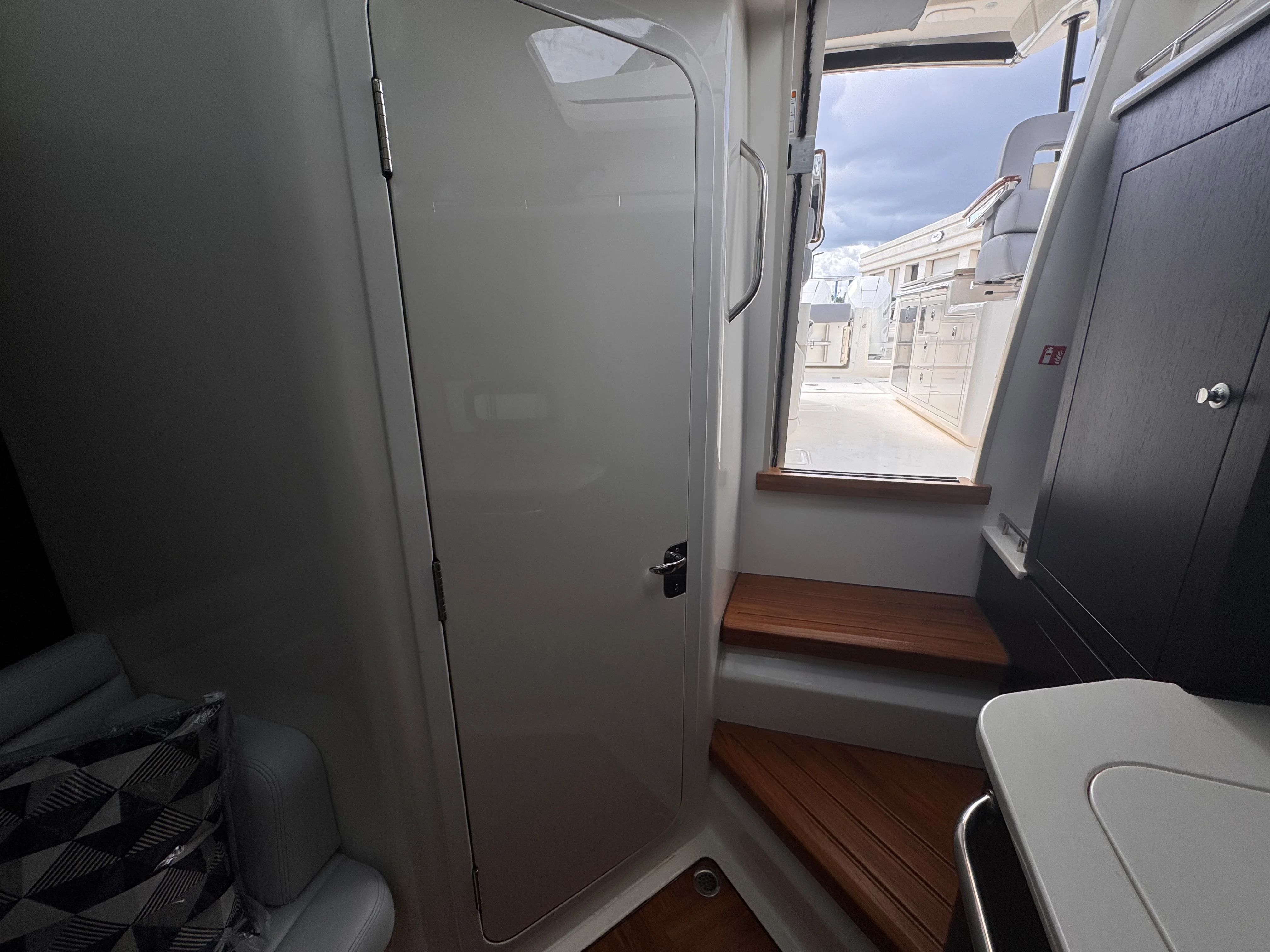 2026 Boston Whaler 380 Realm Image Thumbnail #39