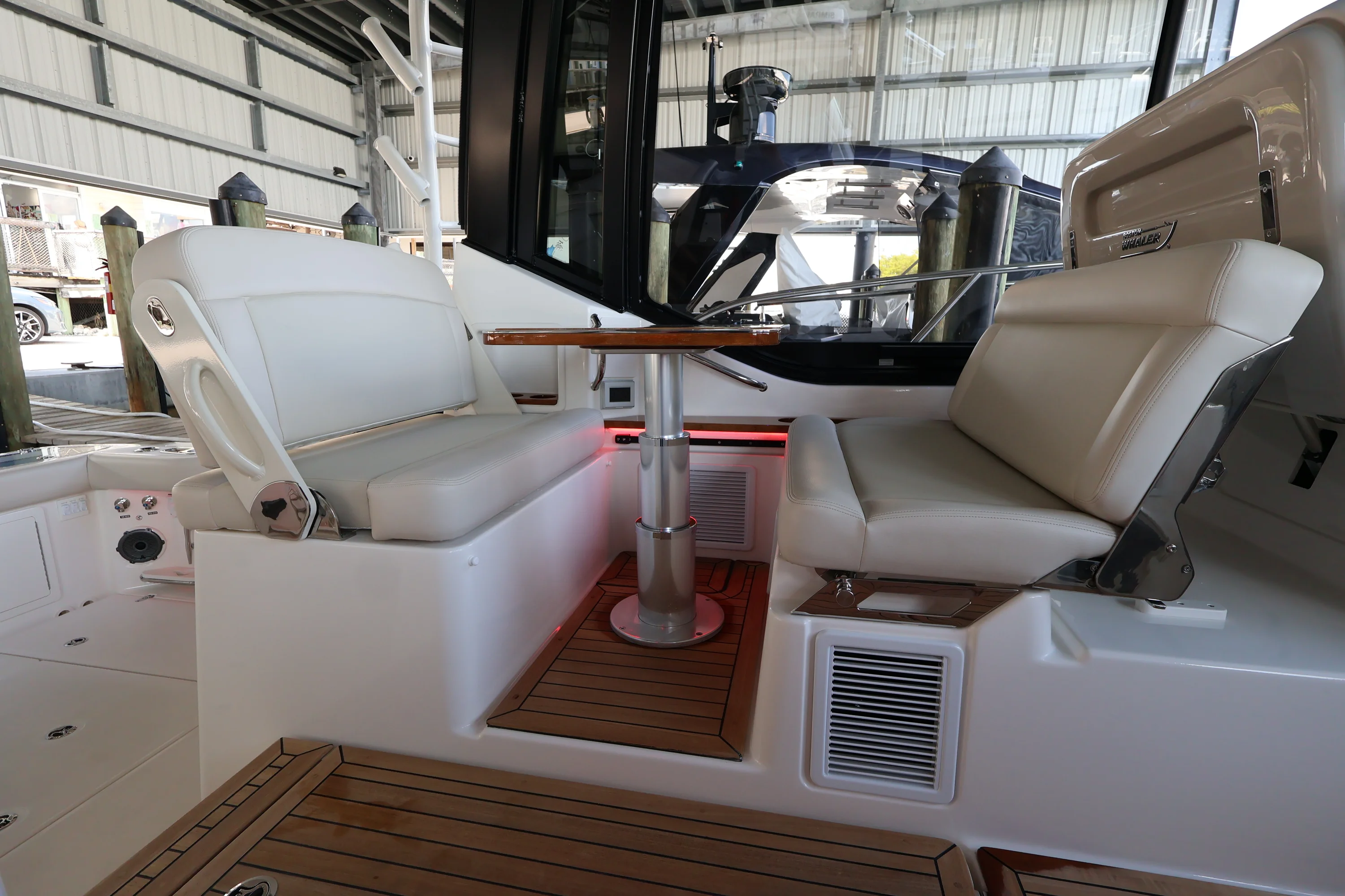 2026 Boston Whaler 405 Conquest Image Thumbnail #40