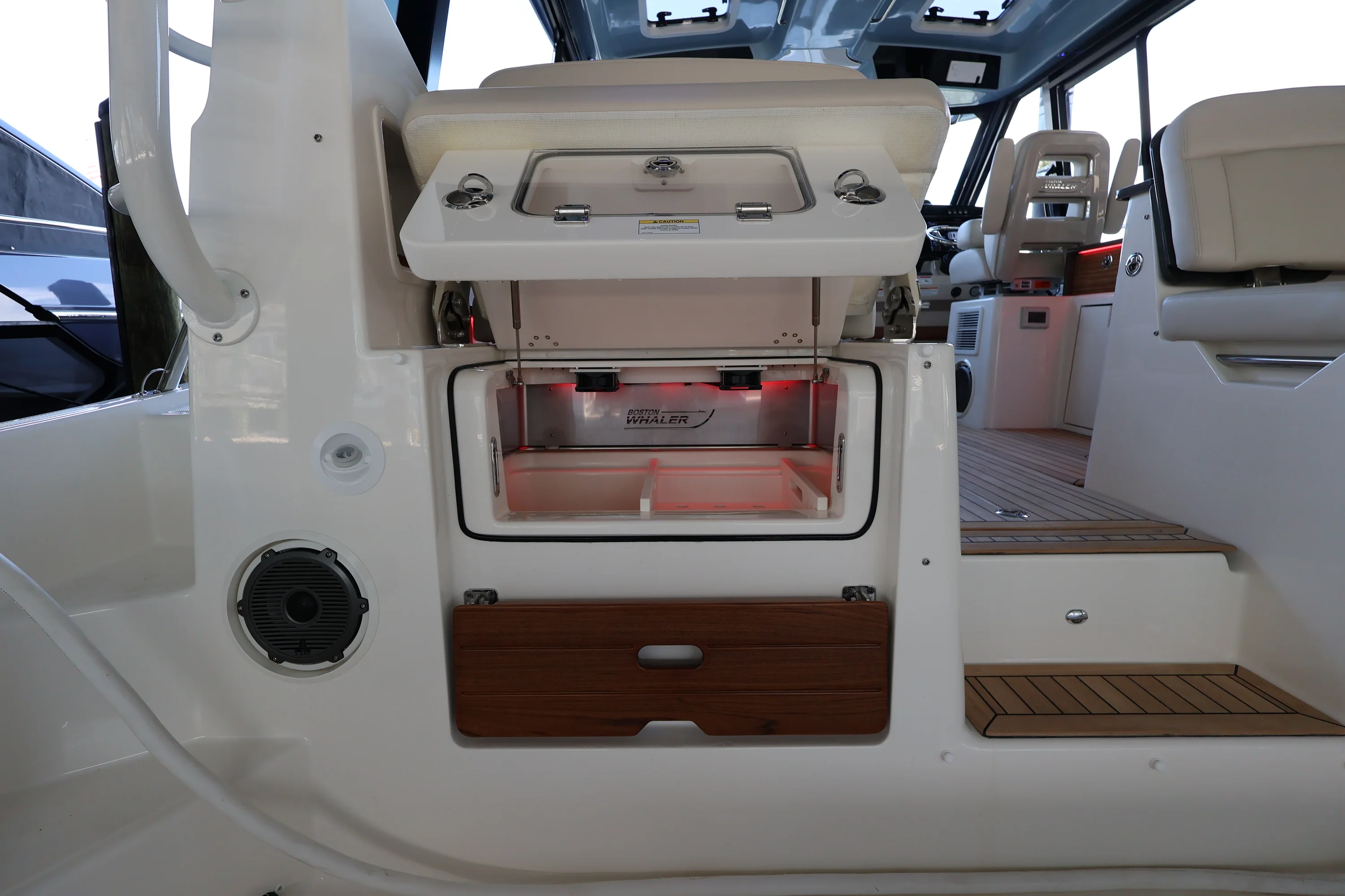 2026 Boston Whaler 405 Conquest Image Thumbnail #31