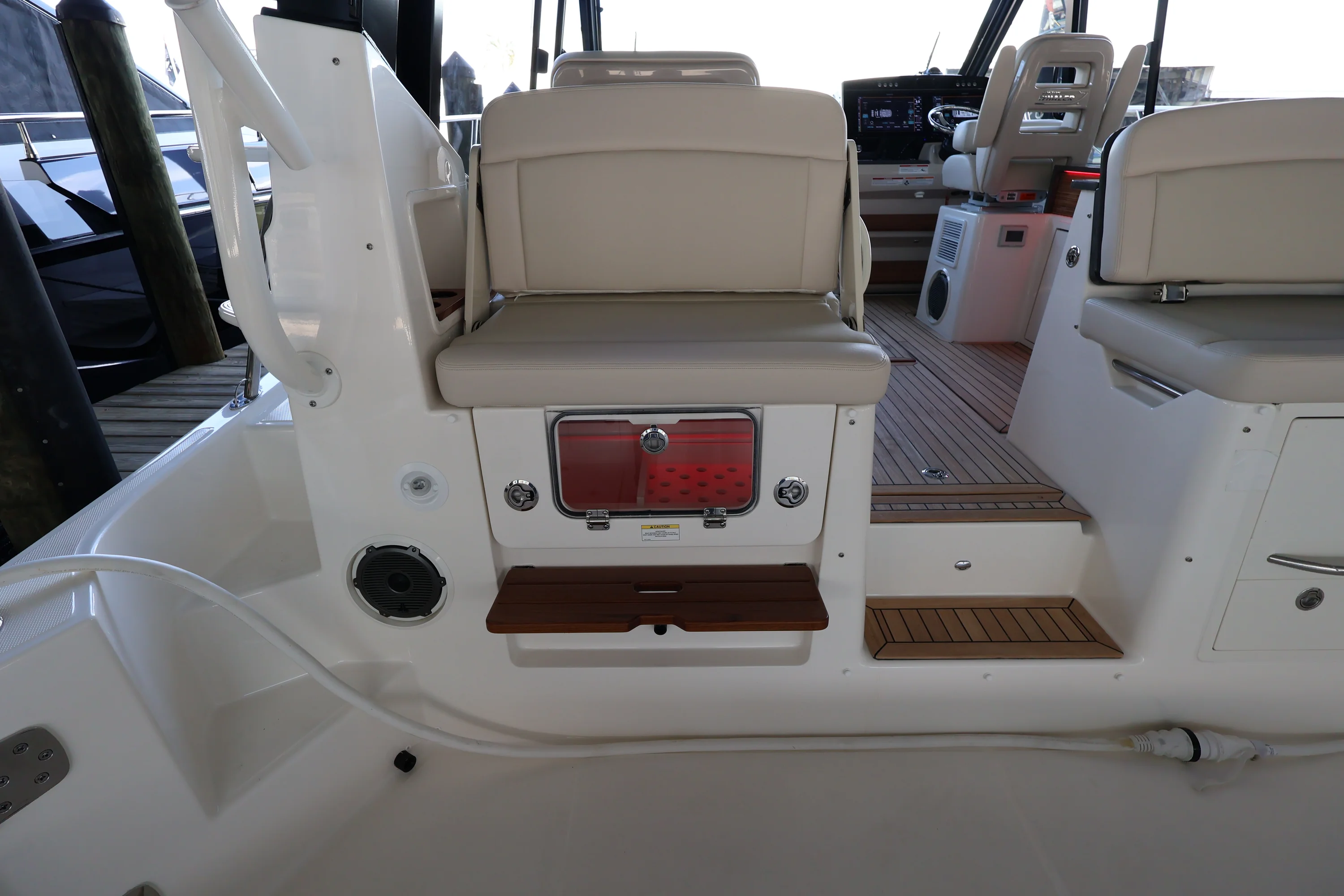 2026 Boston Whaler 405 Conquest Image Thumbnail #29