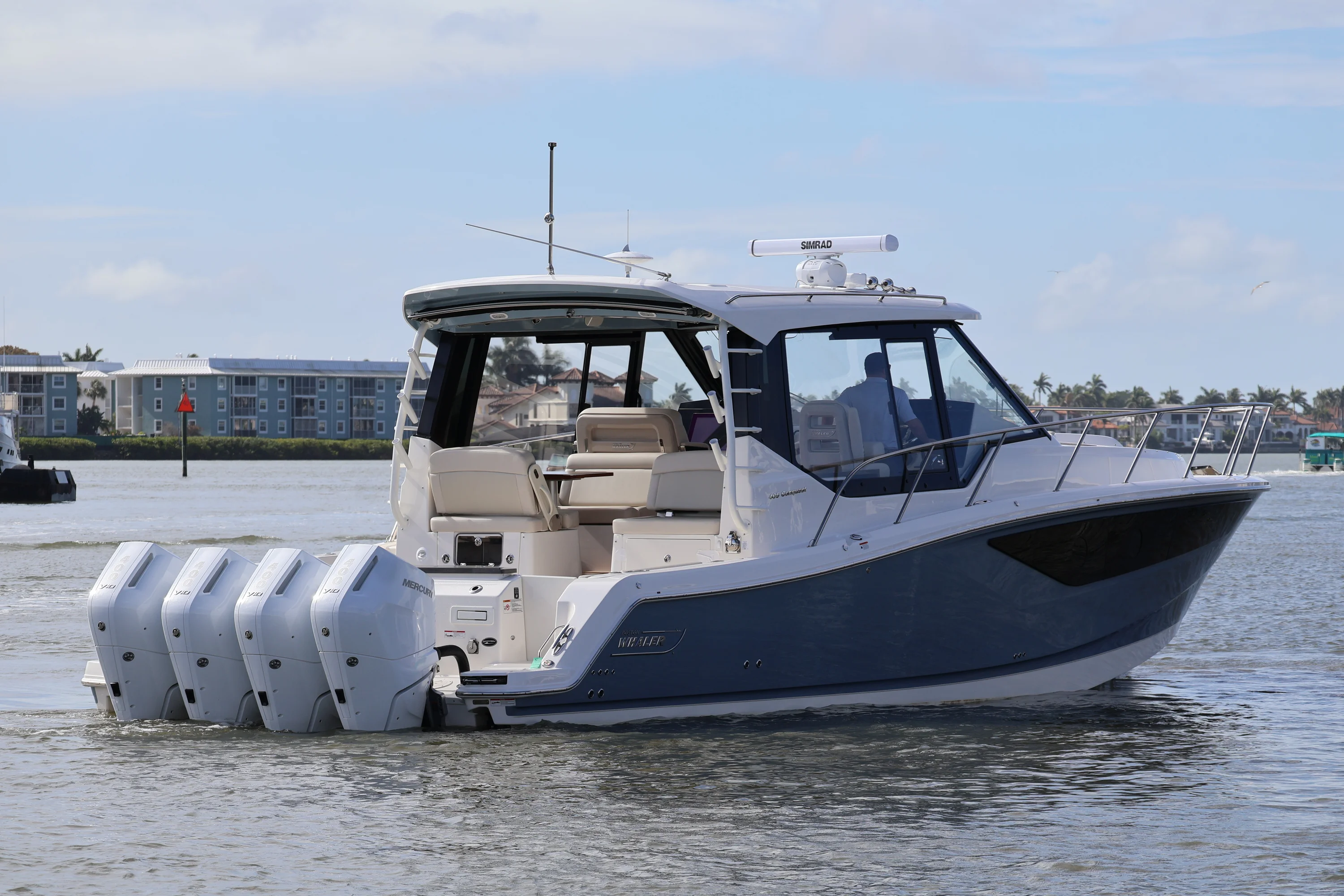 2026 Boston Whaler 405 Conquest Image Thumbnail #9