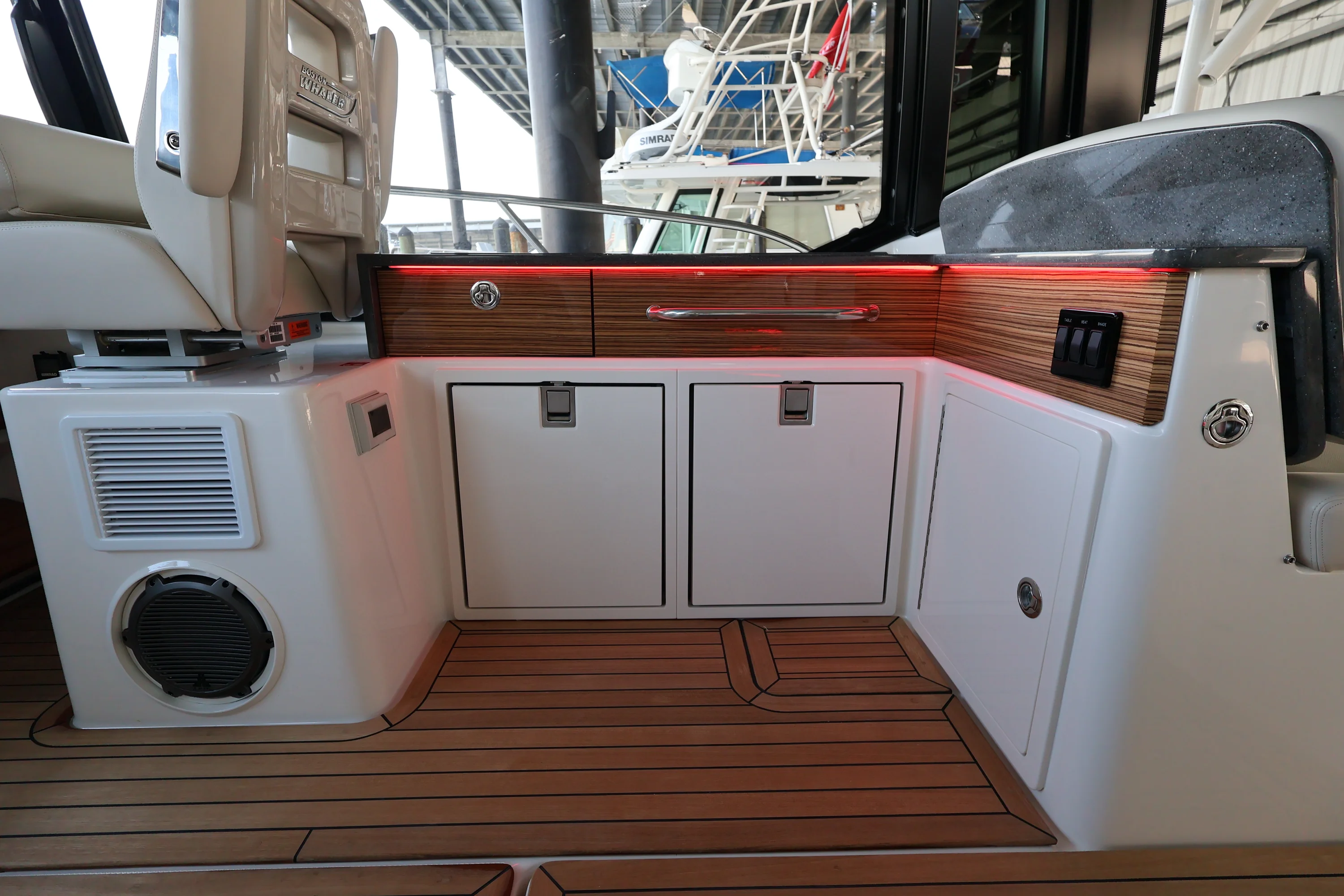 2026 Boston Whaler 405 Conquest Image Thumbnail #45