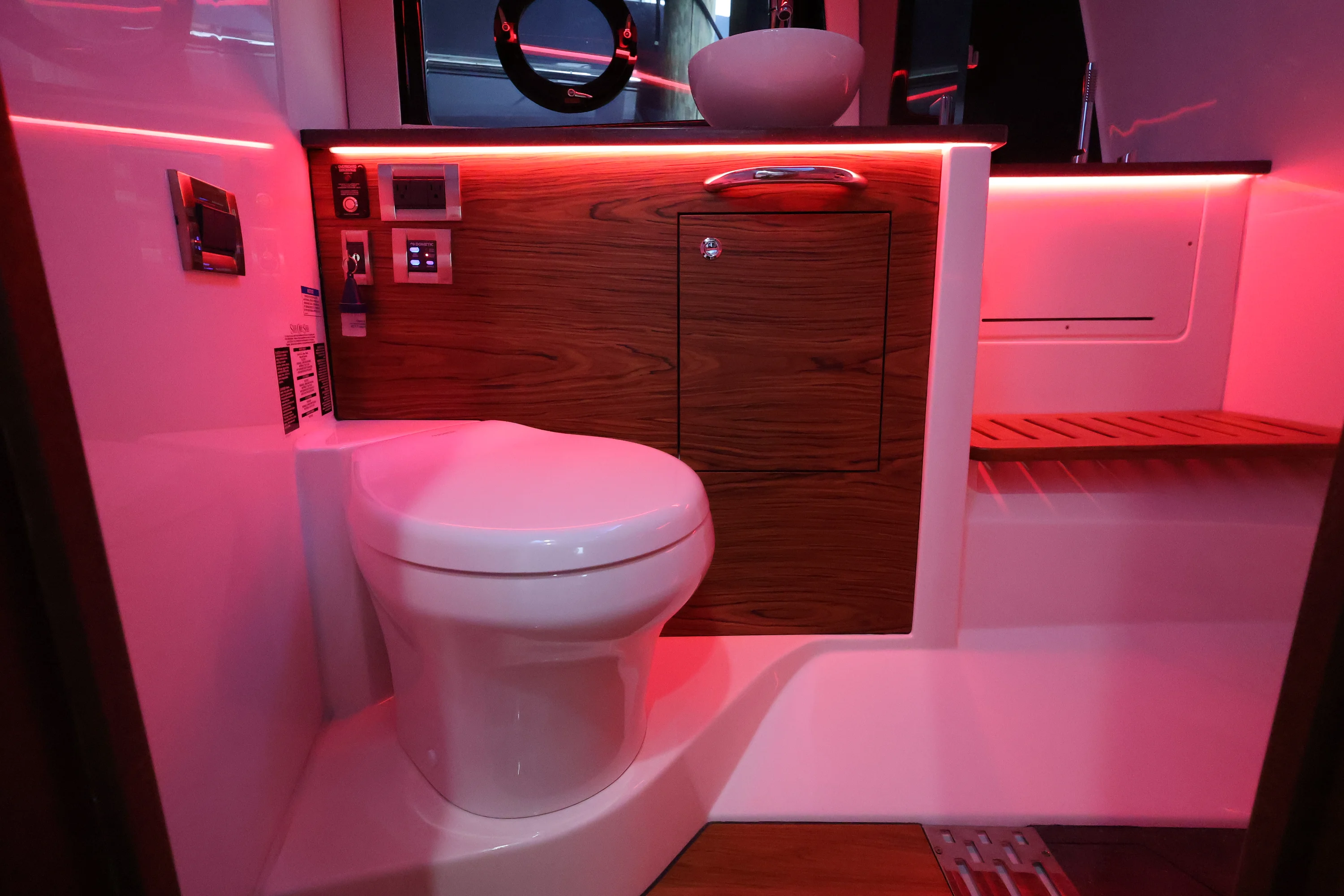 2026 Boston Whaler 405 Conquest Image Thumbnail #78