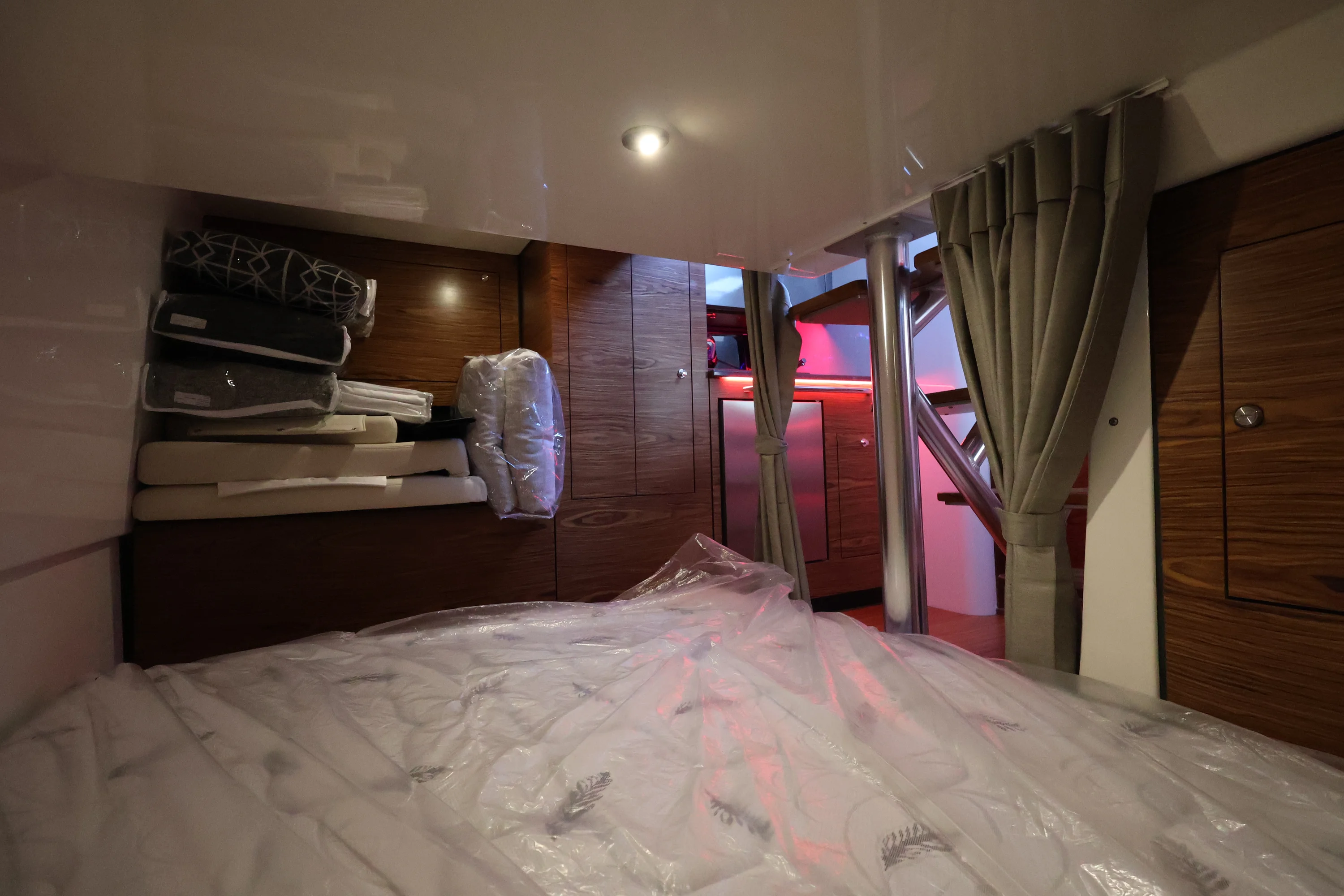 2026 Boston Whaler 405 Conquest Image Thumbnail #91