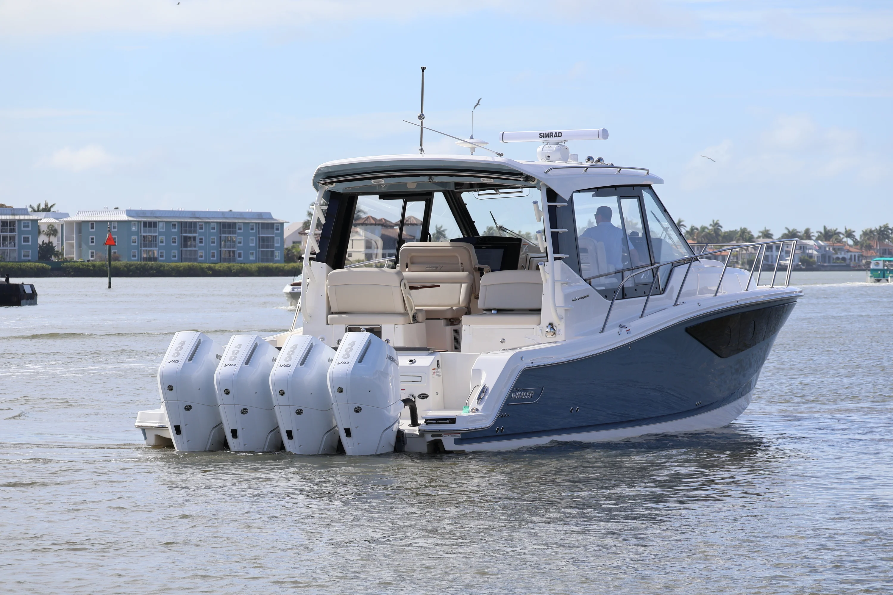 2026 Boston Whaler 405 Conquest Image Thumbnail #10