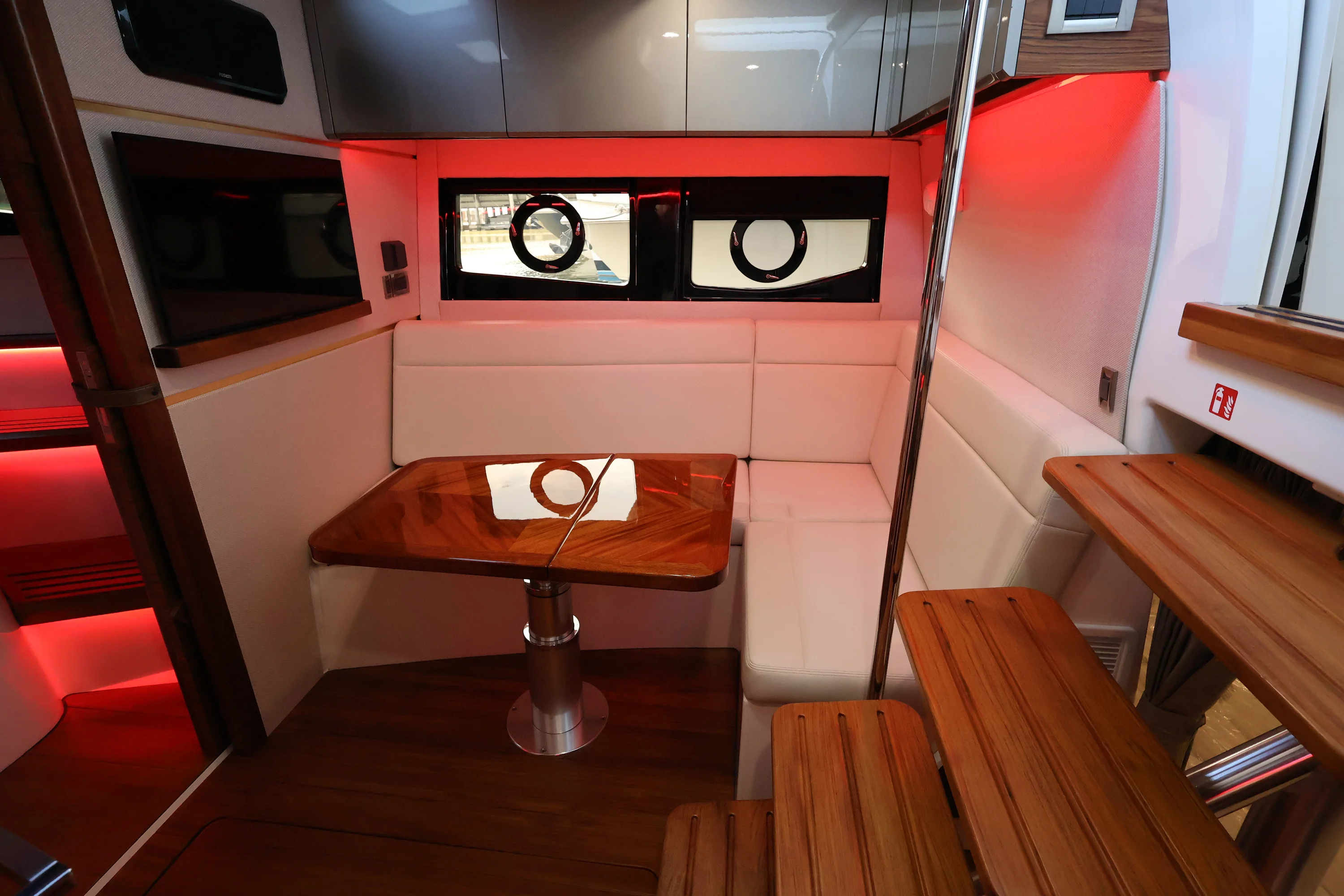 2026 Boston Whaler 405 Conquest Image Thumbnail #64