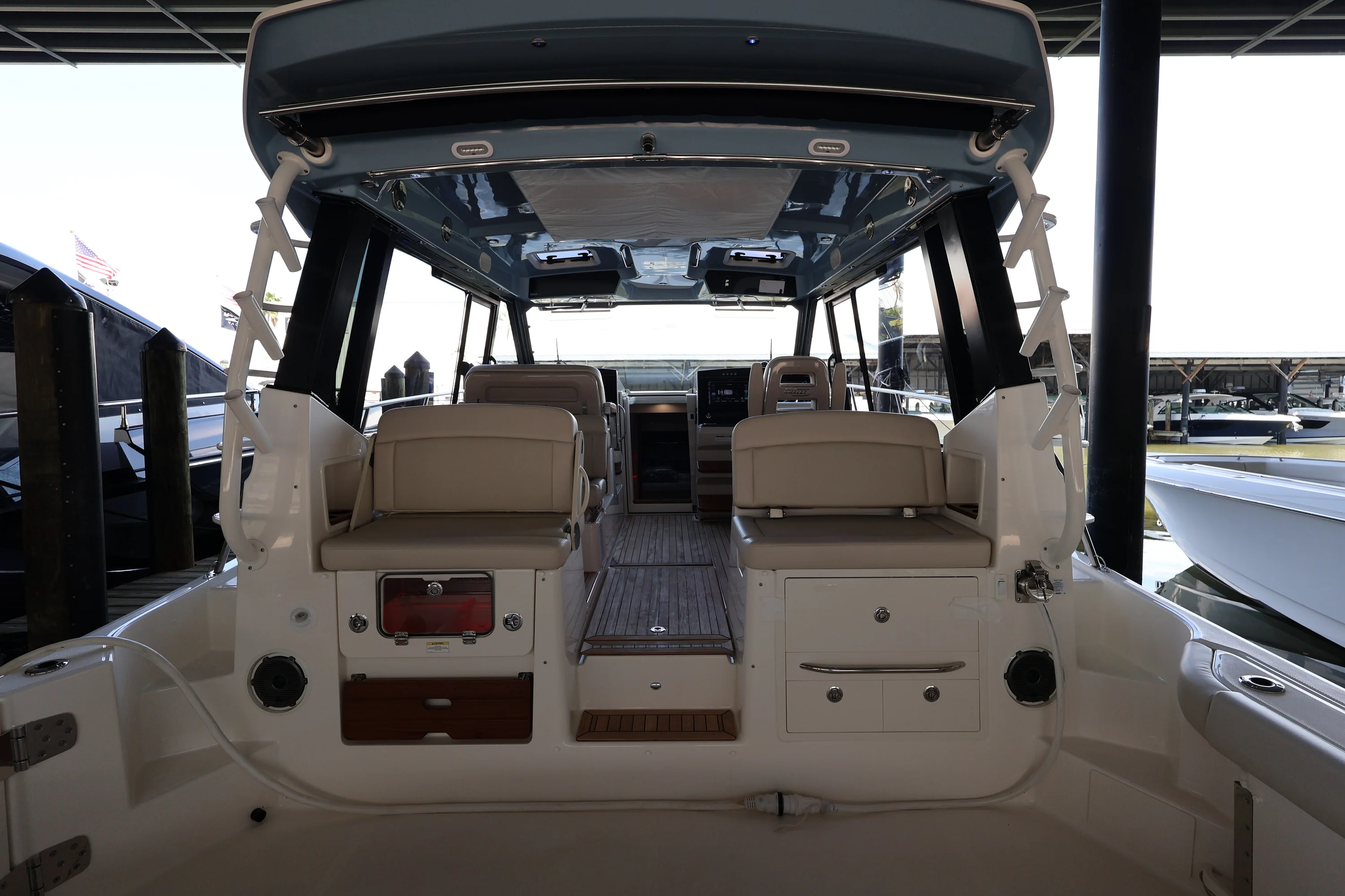 2026 Boston Whaler 405 Conquest Image Thumbnail #24