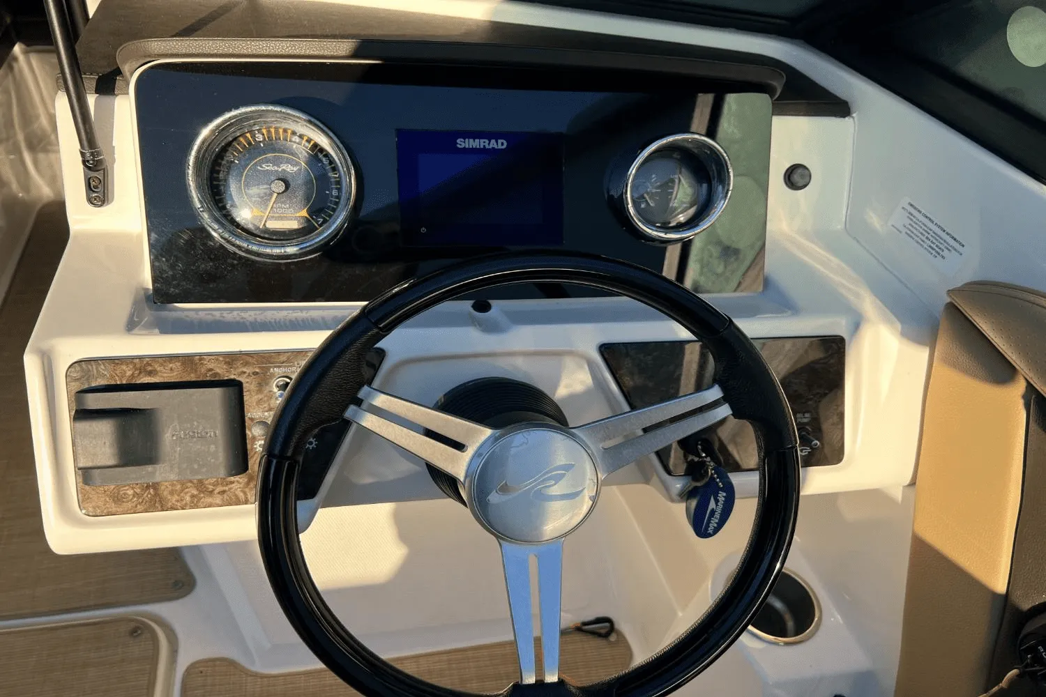 2020 Sea Ray 19 SPX OB Image Thumbnail #8