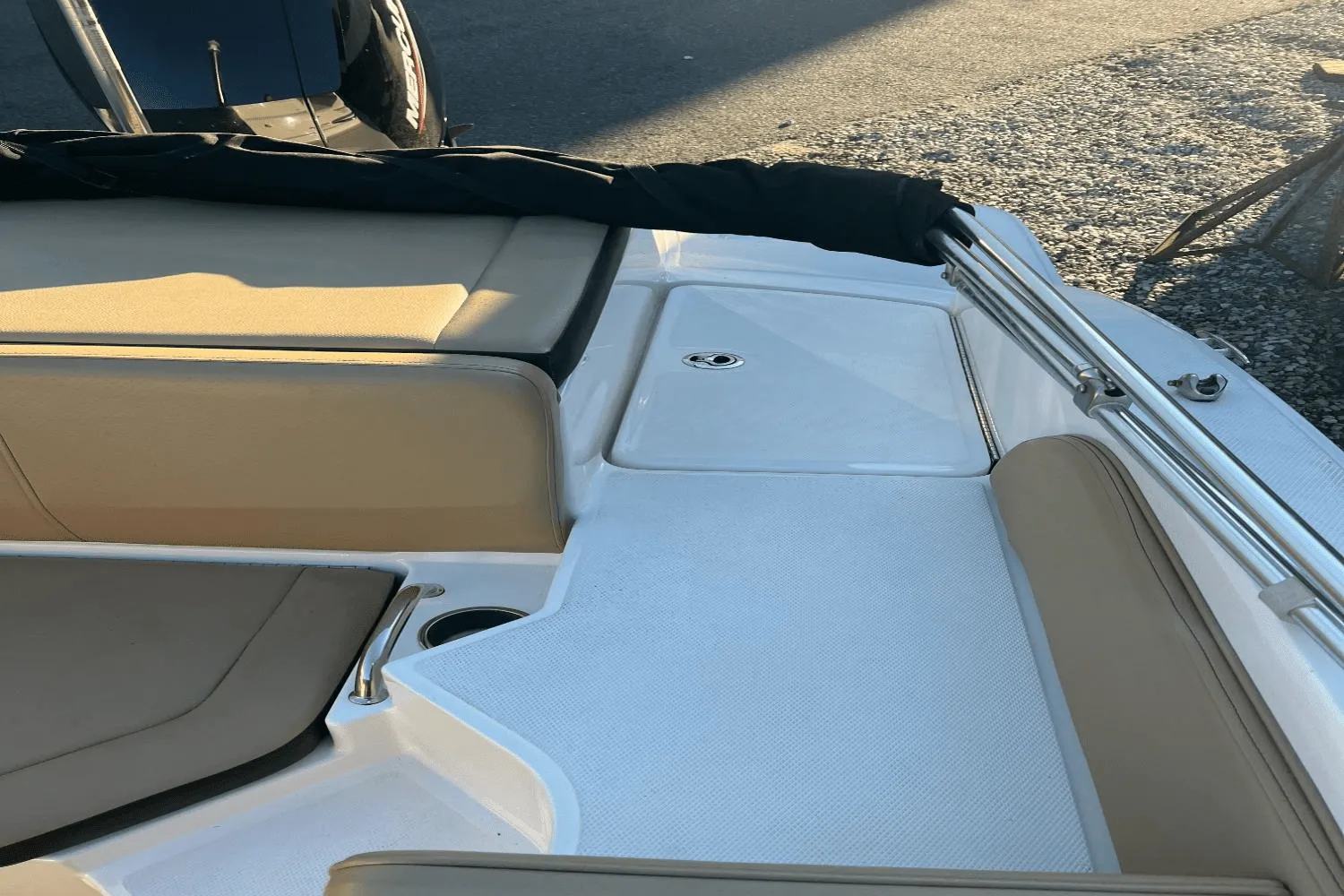 2020 Sea Ray 19 SPX OB Image Thumbnail #4