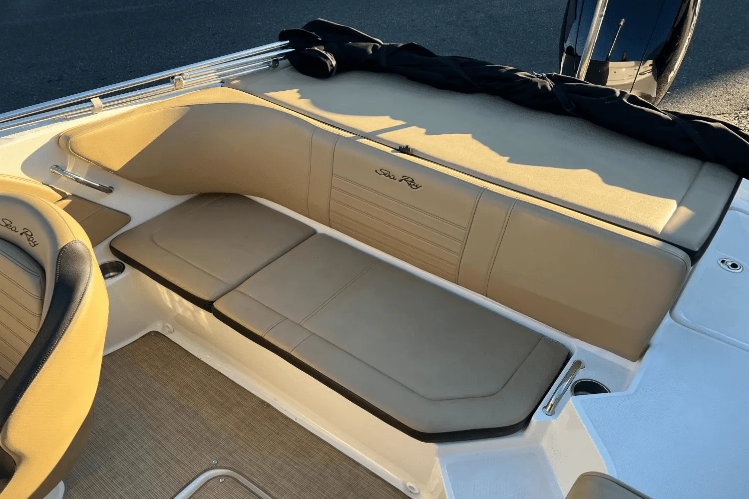 2020 Sea Ray 19 SPX OB Image Thumbnail #5